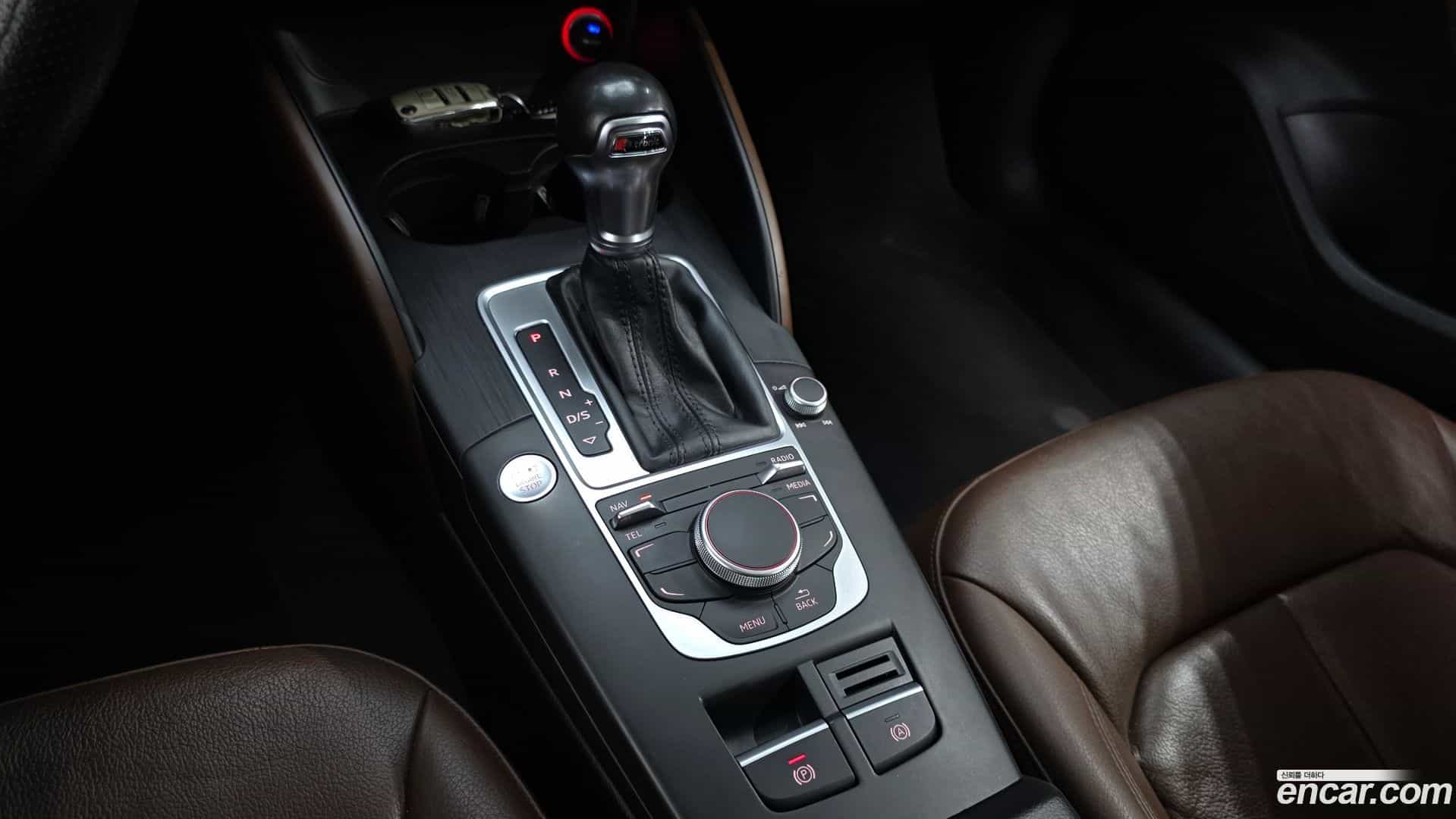 A3 Audi 2015.9-INNER-009