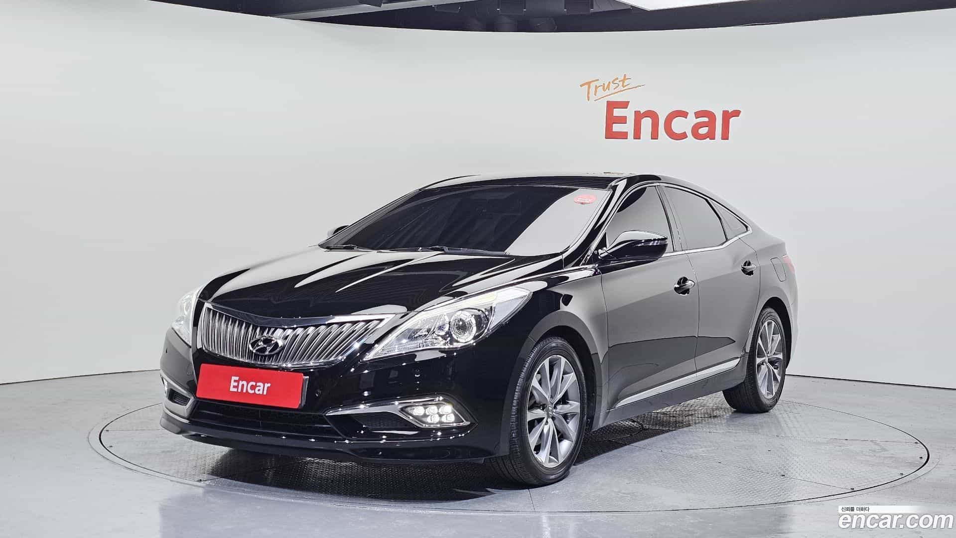 Grandeur Hyundai 2015.8-OUTER-001