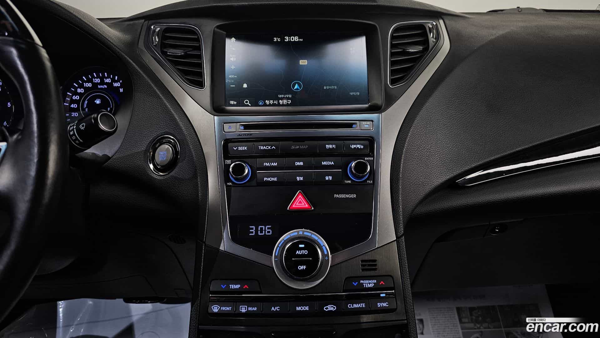 Grandeur Hyundai 2015.8-OPTION-021