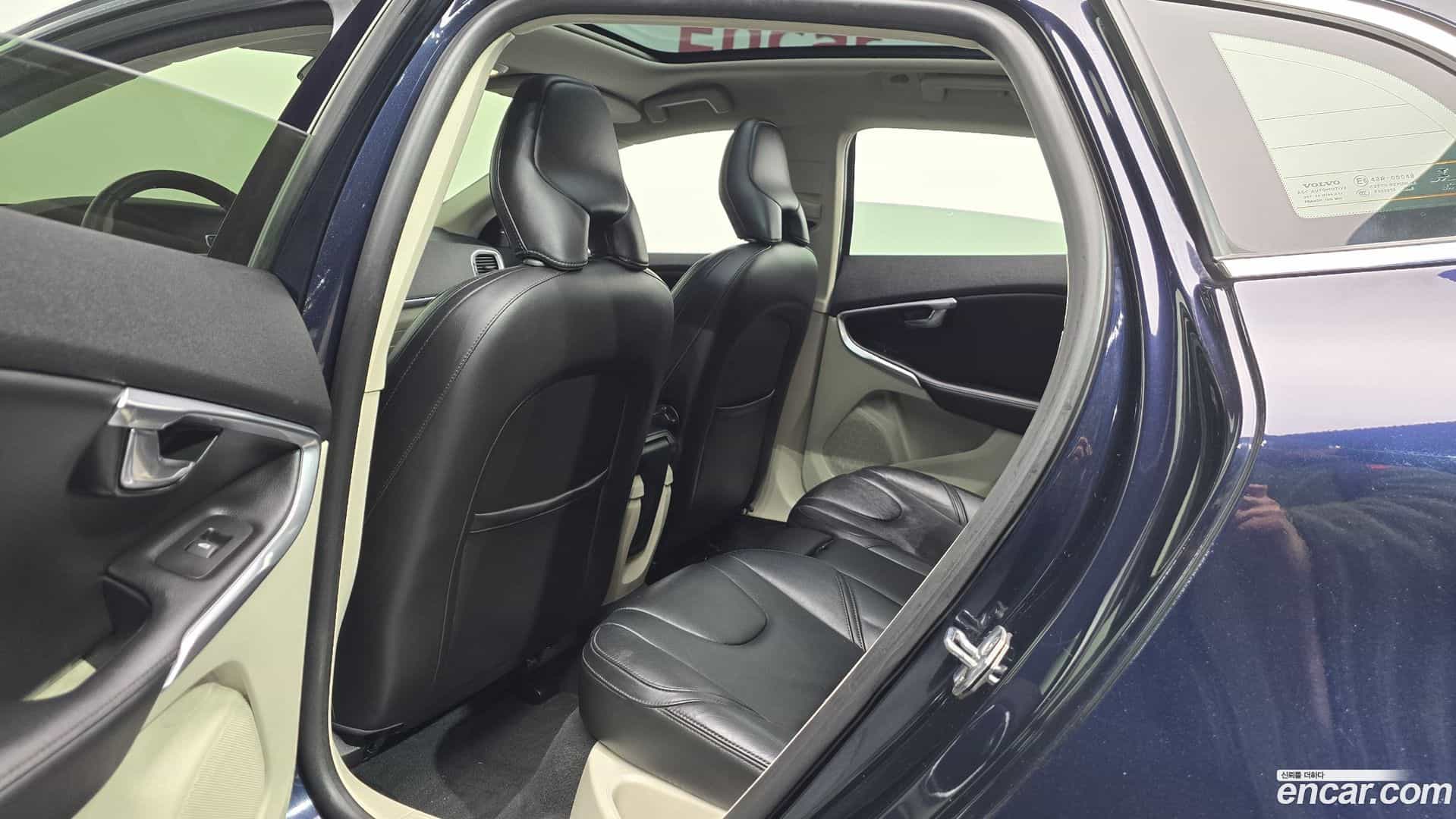 V40 Volvo 2015.11-OPTION-016