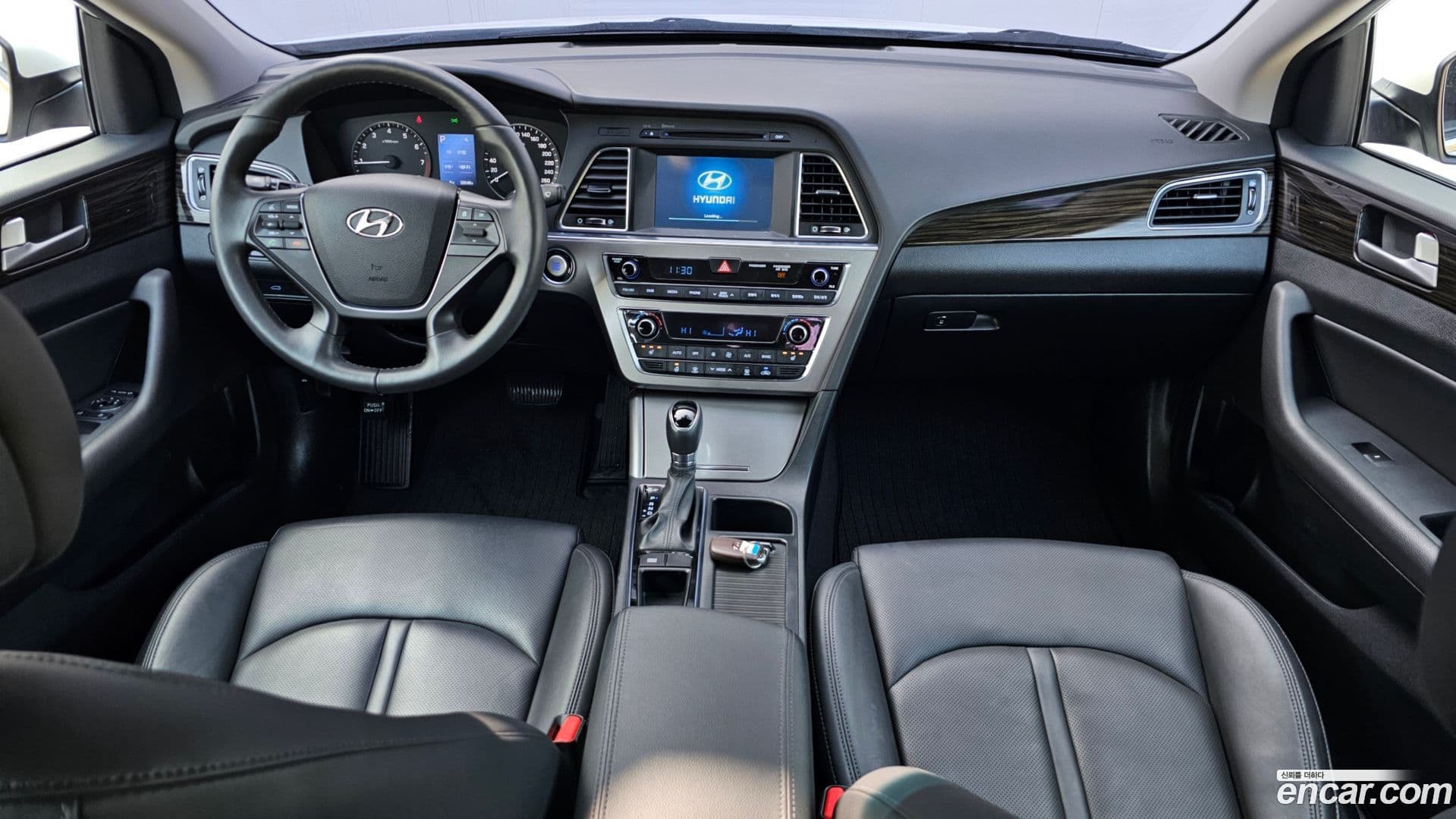 Main__Slider__Photo:Sonata Hyundai 2015.9-6