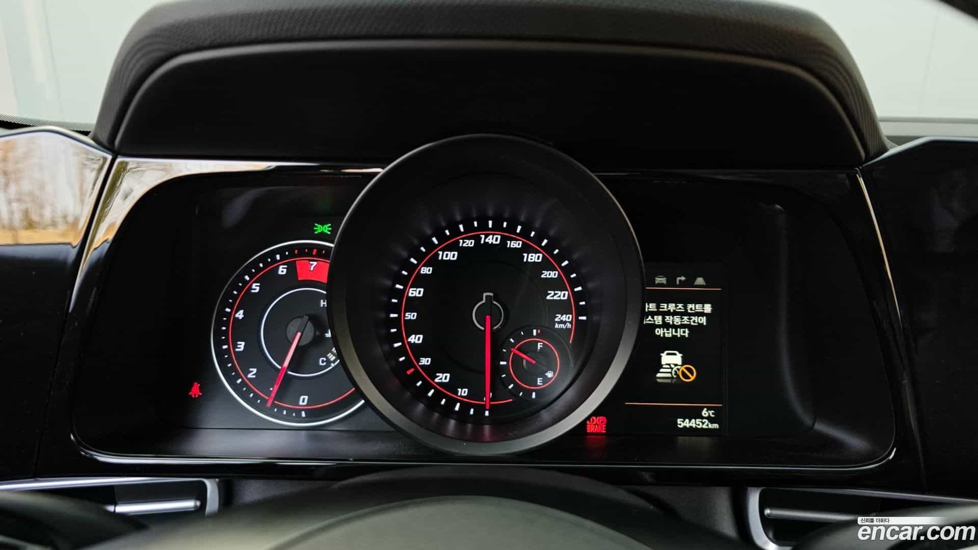 AVANTE Hyundai 2022.0-INNER-008