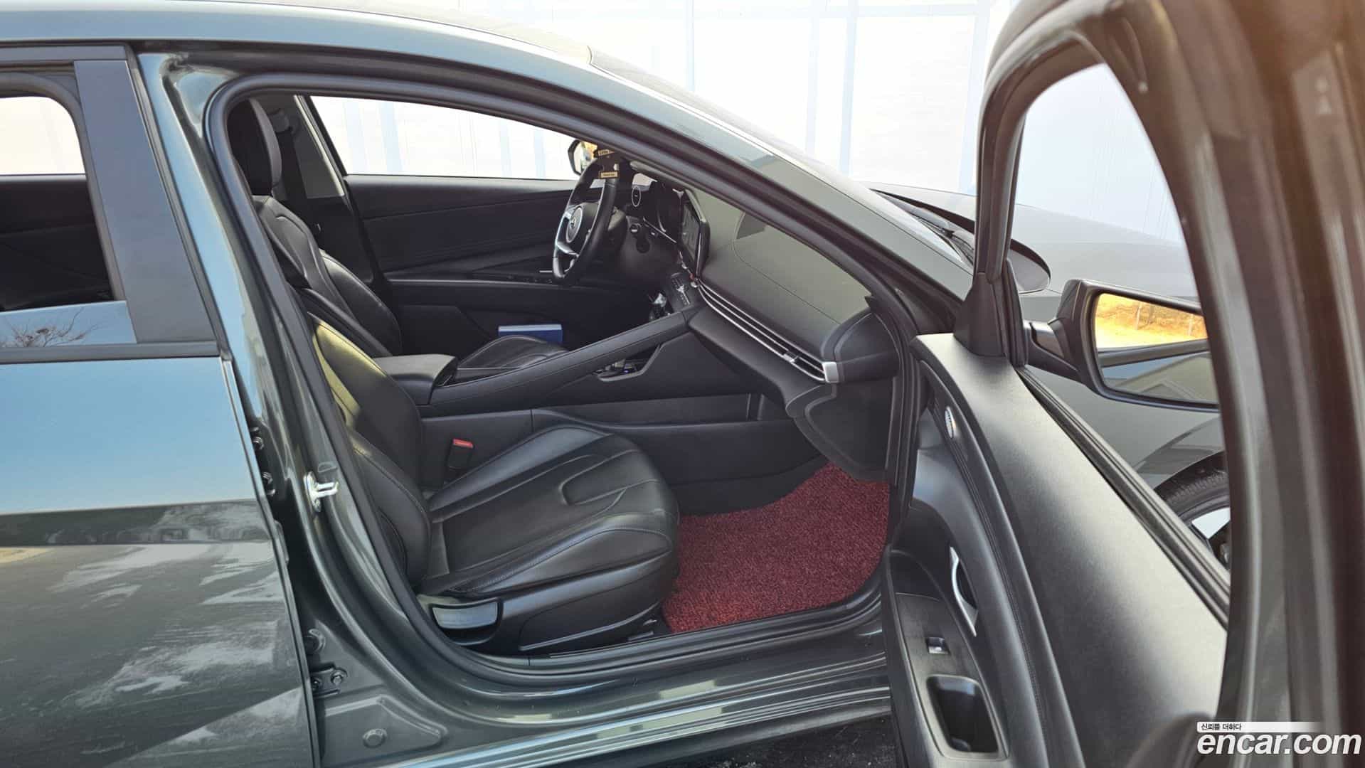 AVANTE Hyundai 2022.0-OPTION-015