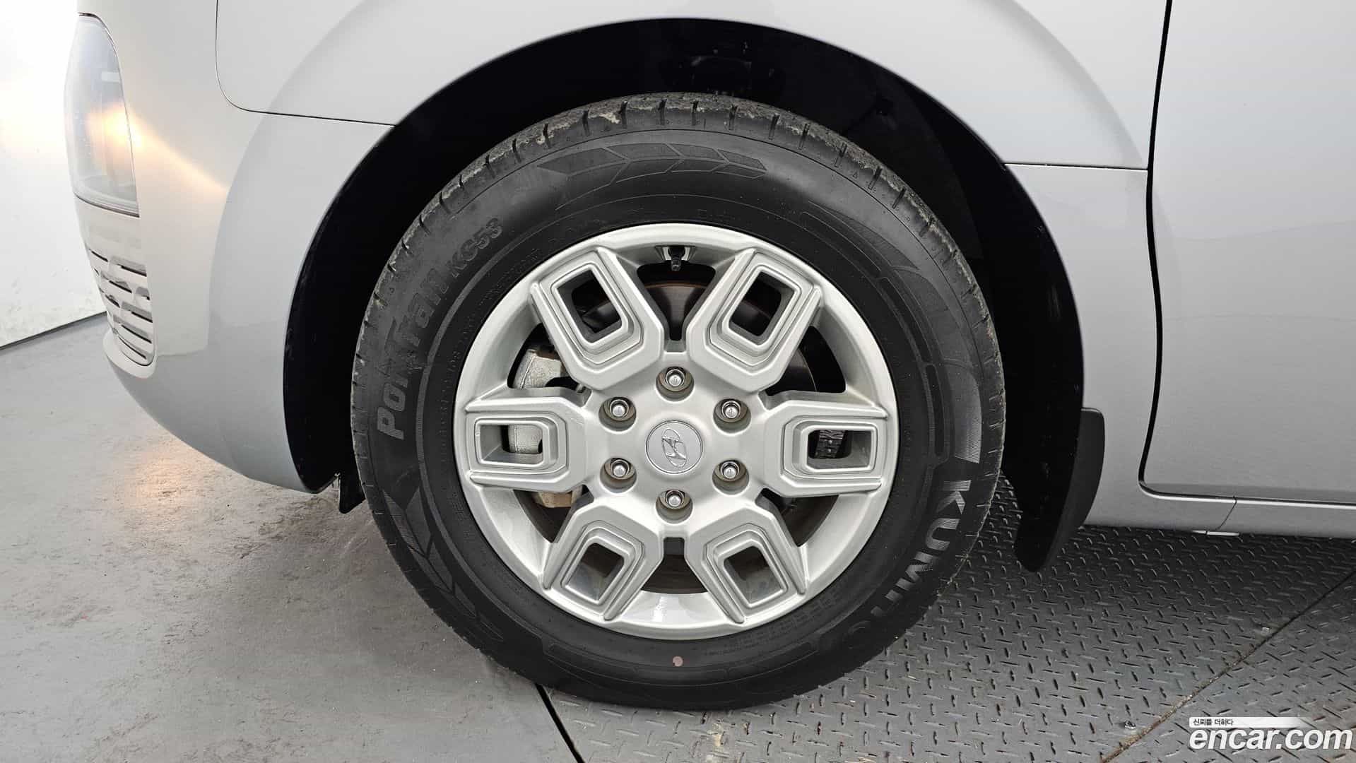 Staria Hyundai 2023.11-OUTER-005