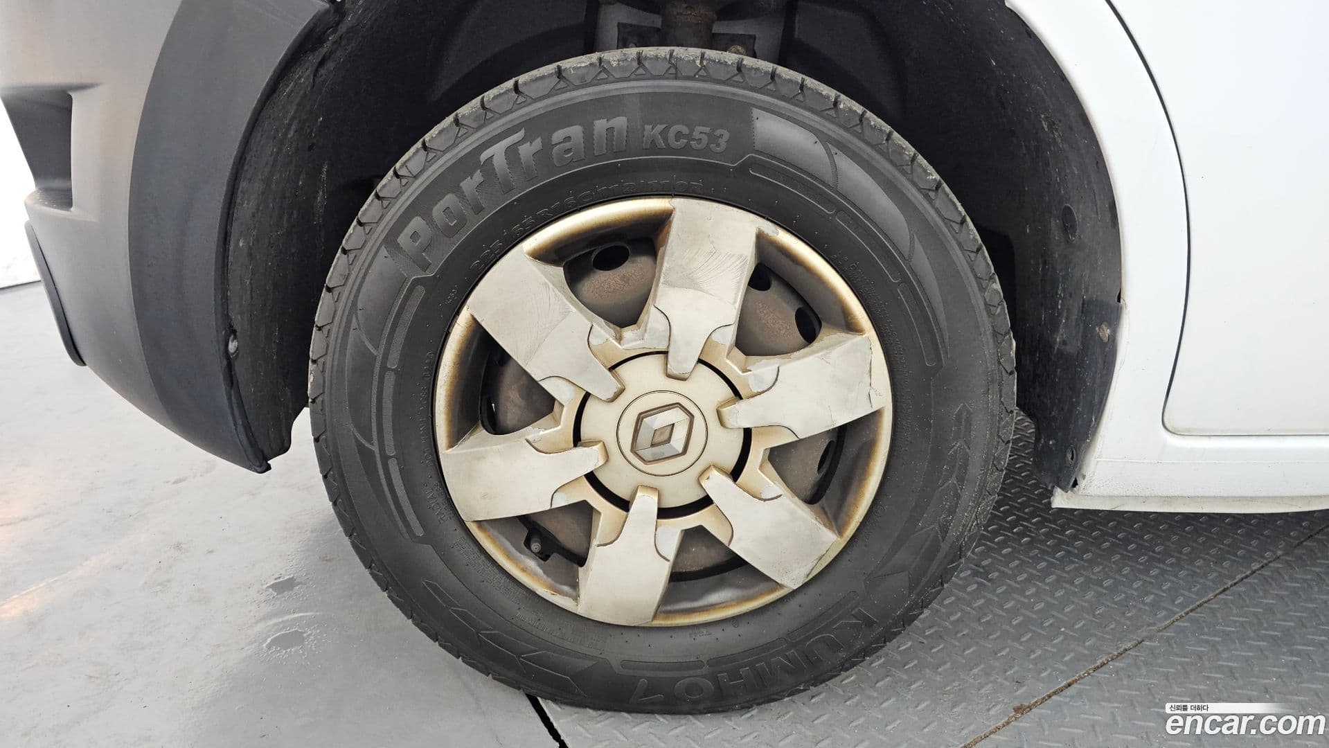 Main__Slider__Photo:Master Renault-KoreaSamsung 2019.6-4