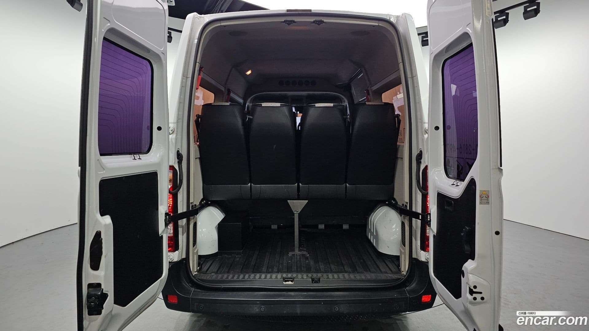 Main__Slider__Photo:Master Renault-KoreaSamsung 2019.6-19