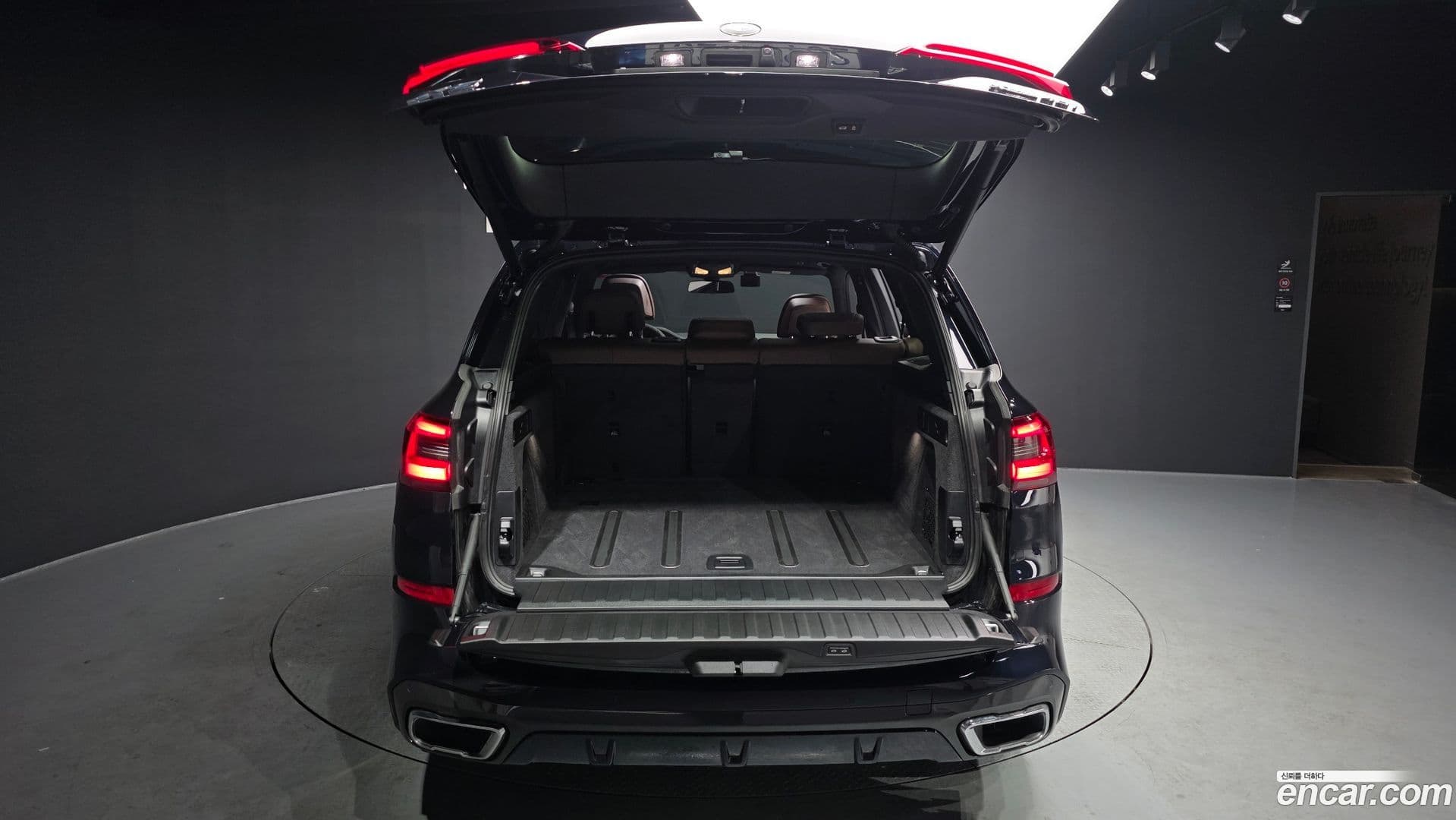 Main__Slider__Photo:X5 BMW 2022.8-19