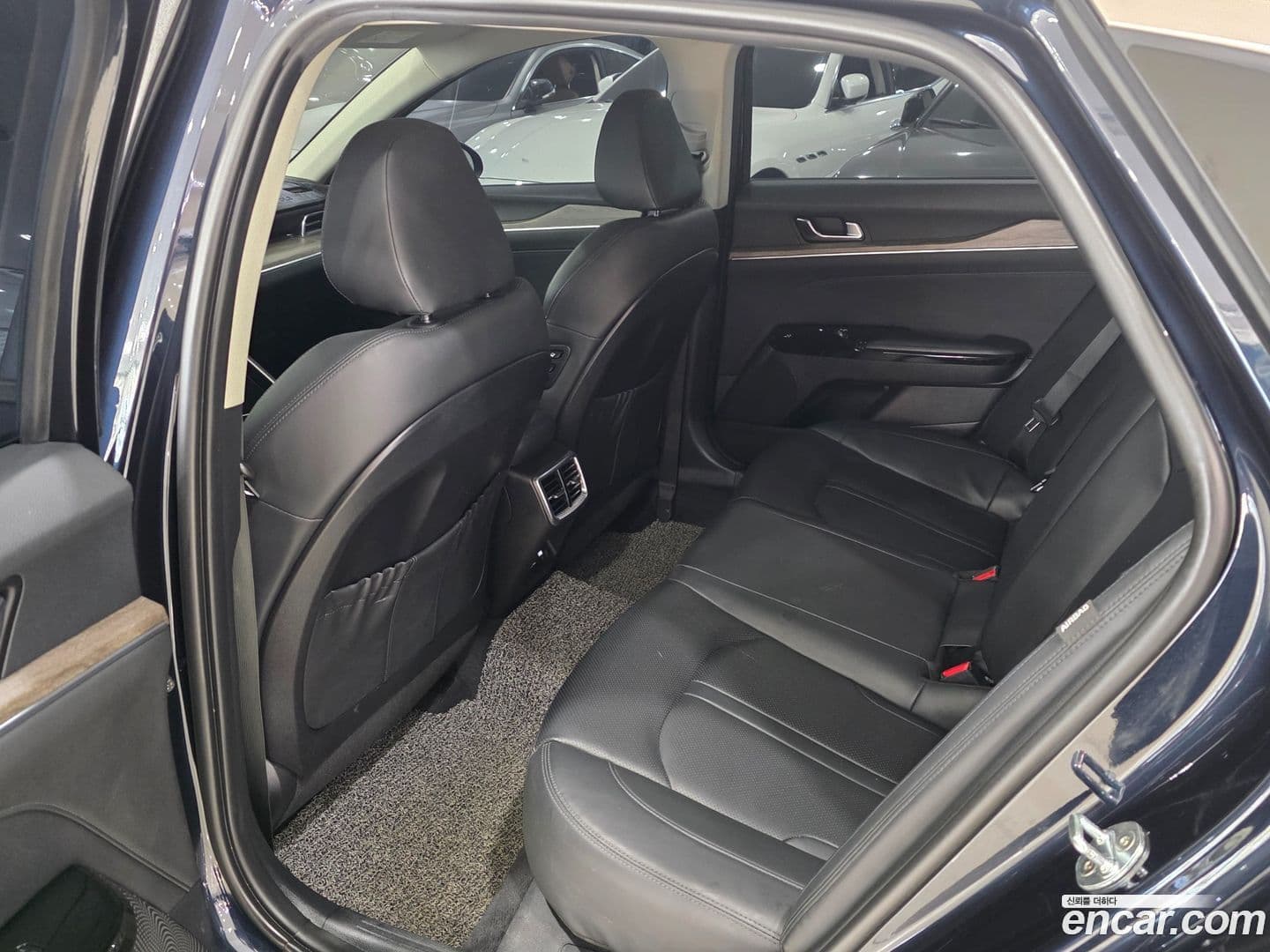 Main__Slider__Photo:K5 Kia 2021.4-11