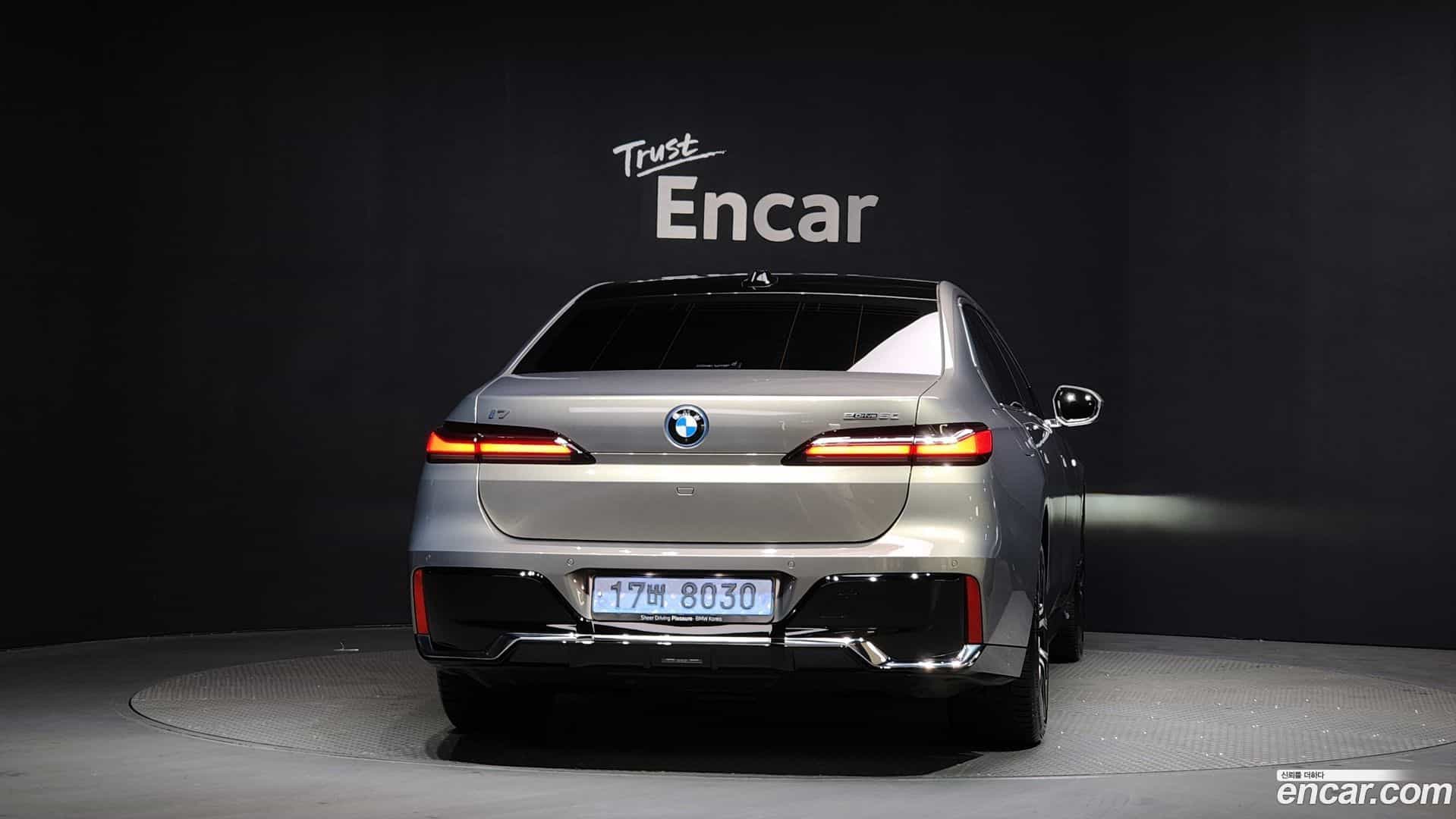 i7 BMW 2024.11-OUTER-004