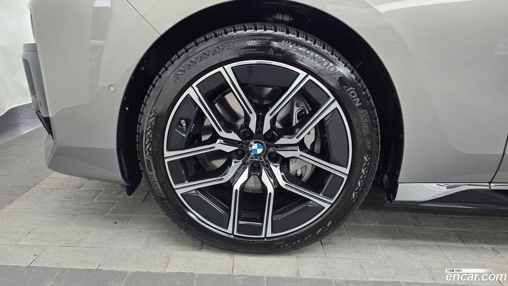 Main__Slider__Photo:i7 BMW 2024.11-4