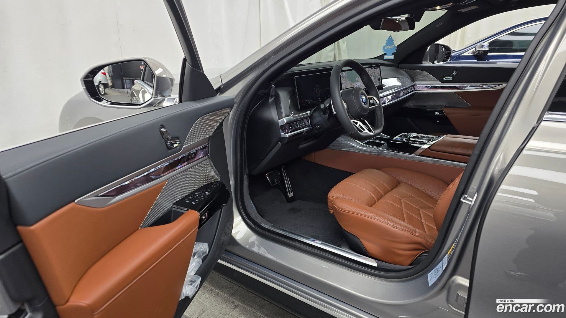 Main__Slider__Photo:i7 BMW 2024.11-9