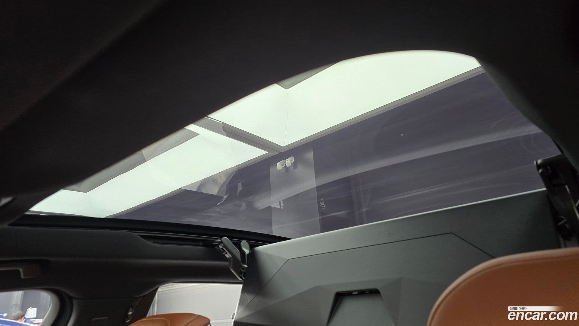 Main__Slider__Photo:i7 BMW 2024.11-17