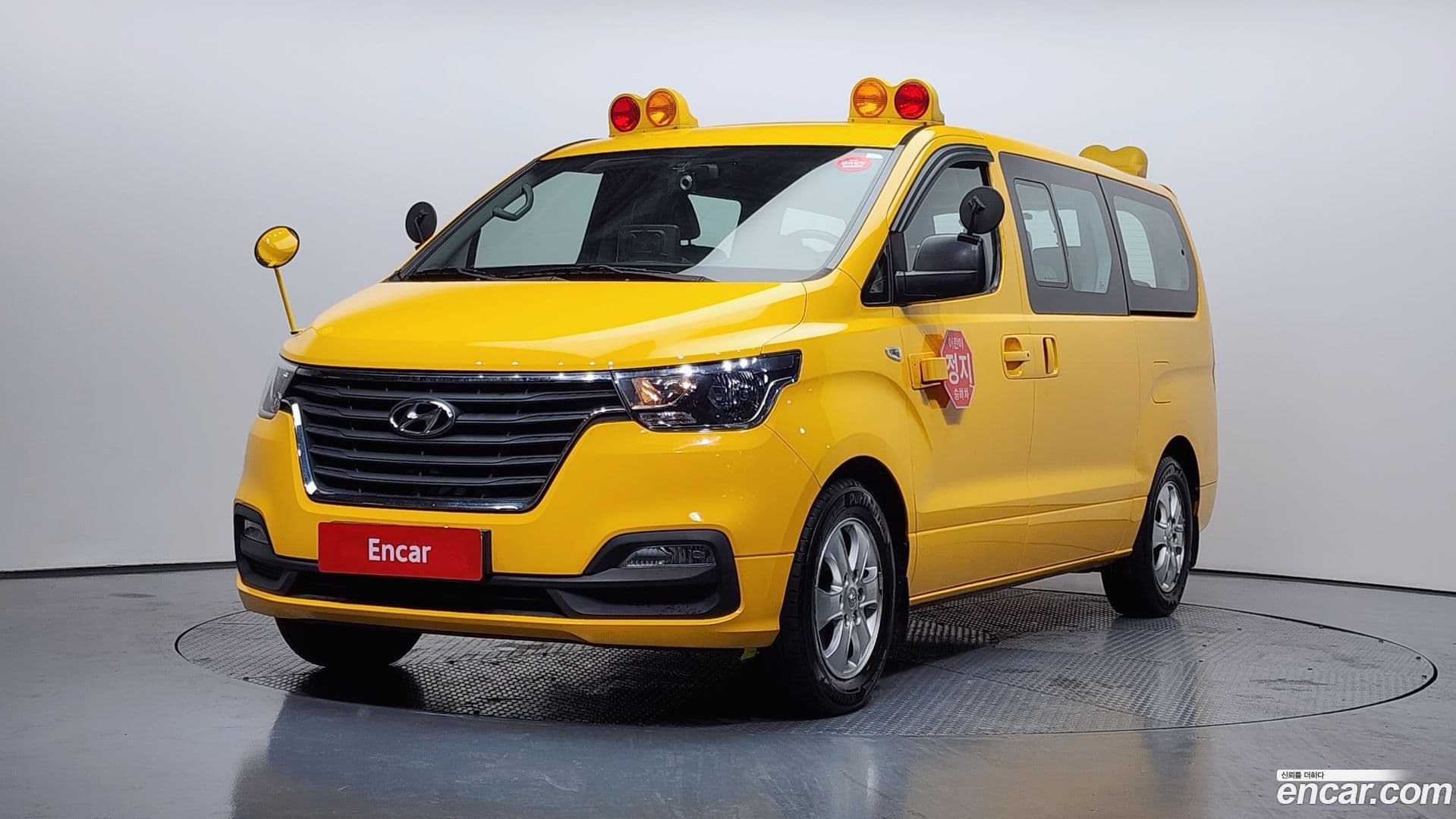 Main__Slider__Photo:Starex Hyundai 2019.2-0