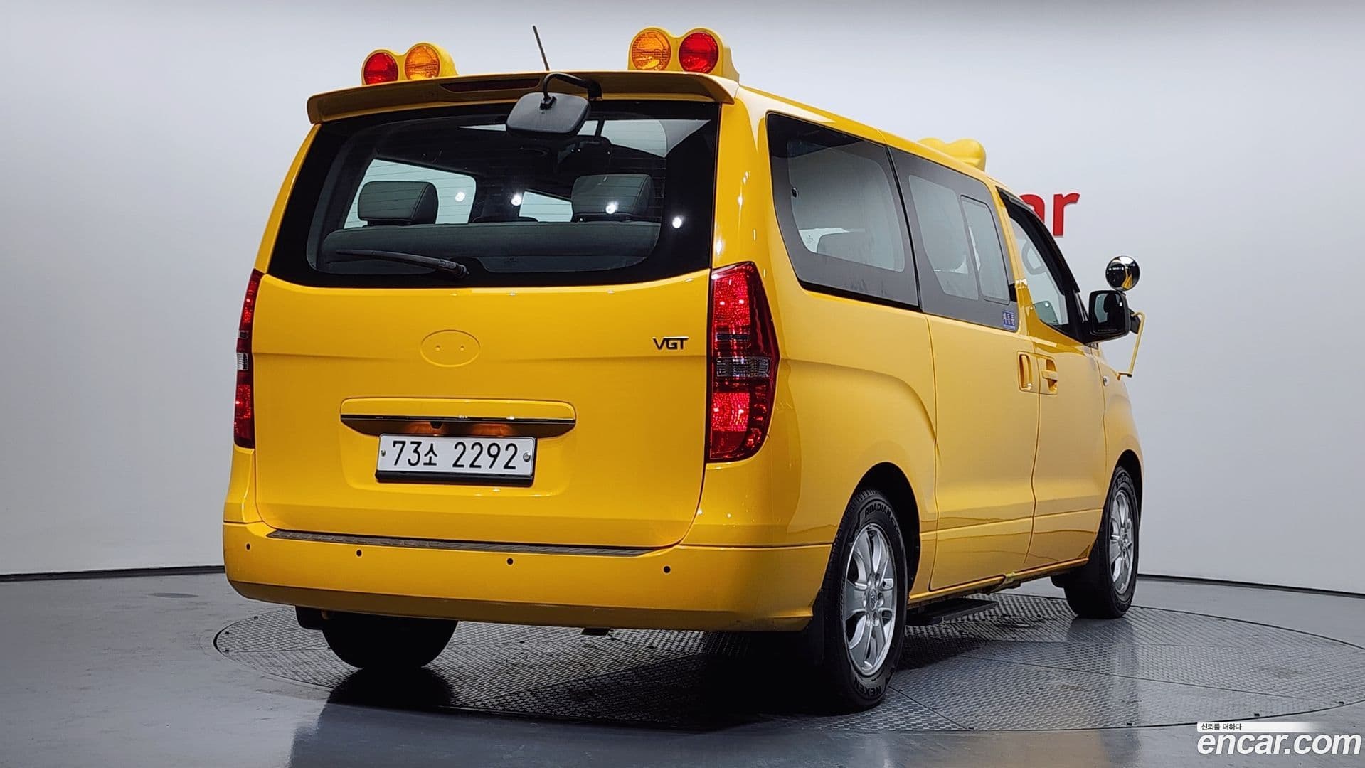 Main__Slider__Photo:Starex Hyundai 2019.2-1