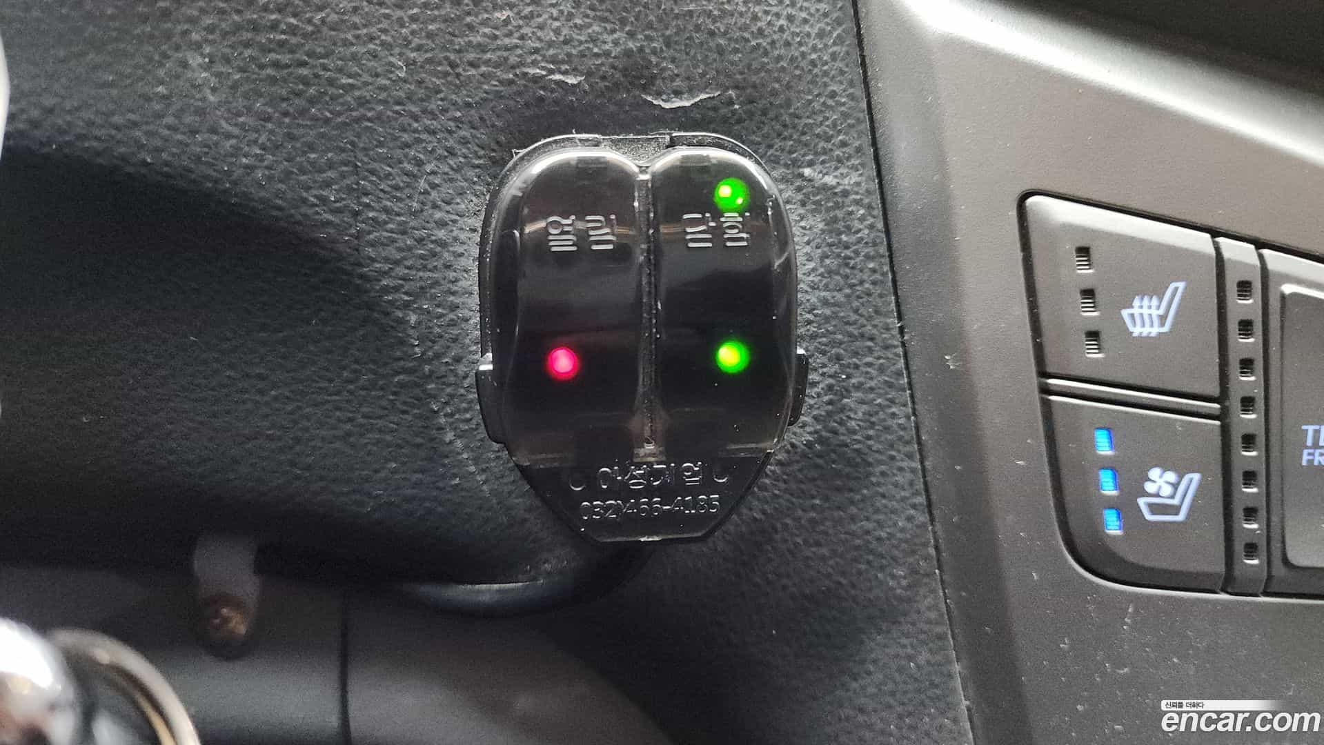 Starex Hyundai 2019.2-OPTION-020