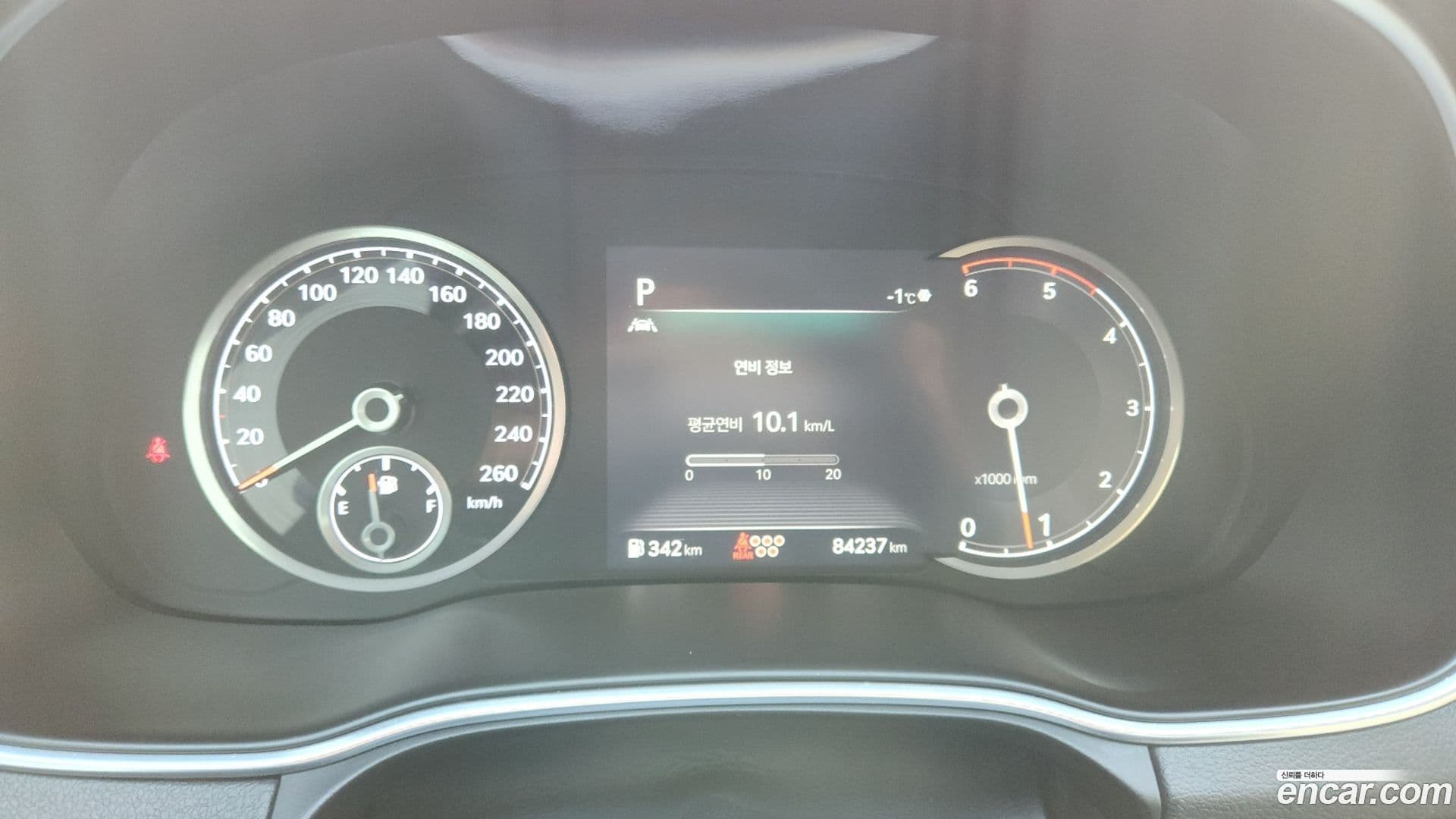 Main__Slider__Photo:GV80 Genesis 2021.5-10