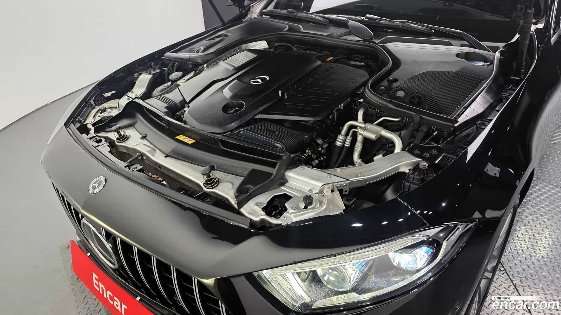 CLS-Class Mercedes-Benz 2018.10-INNER-006