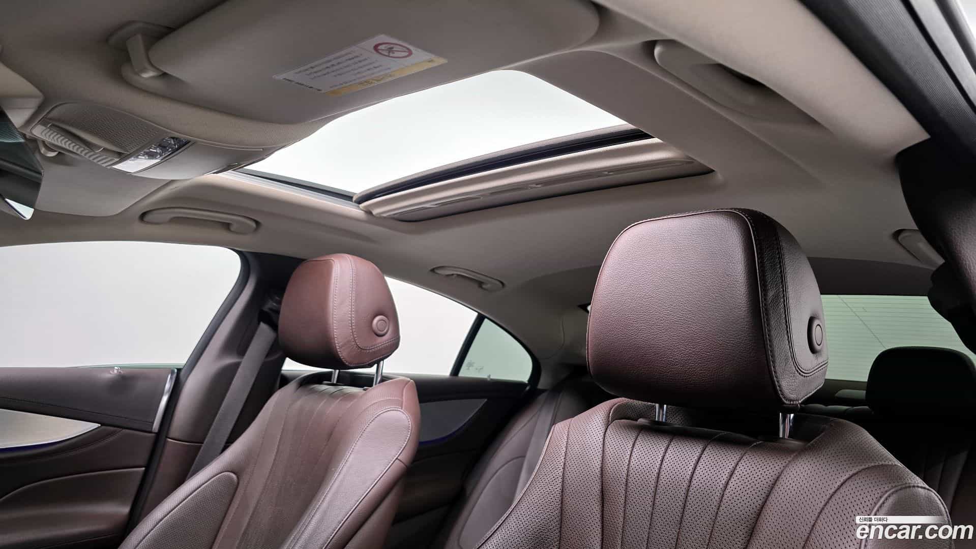 CLS-Class Mercedes-Benz 2018.10-OPTION-023