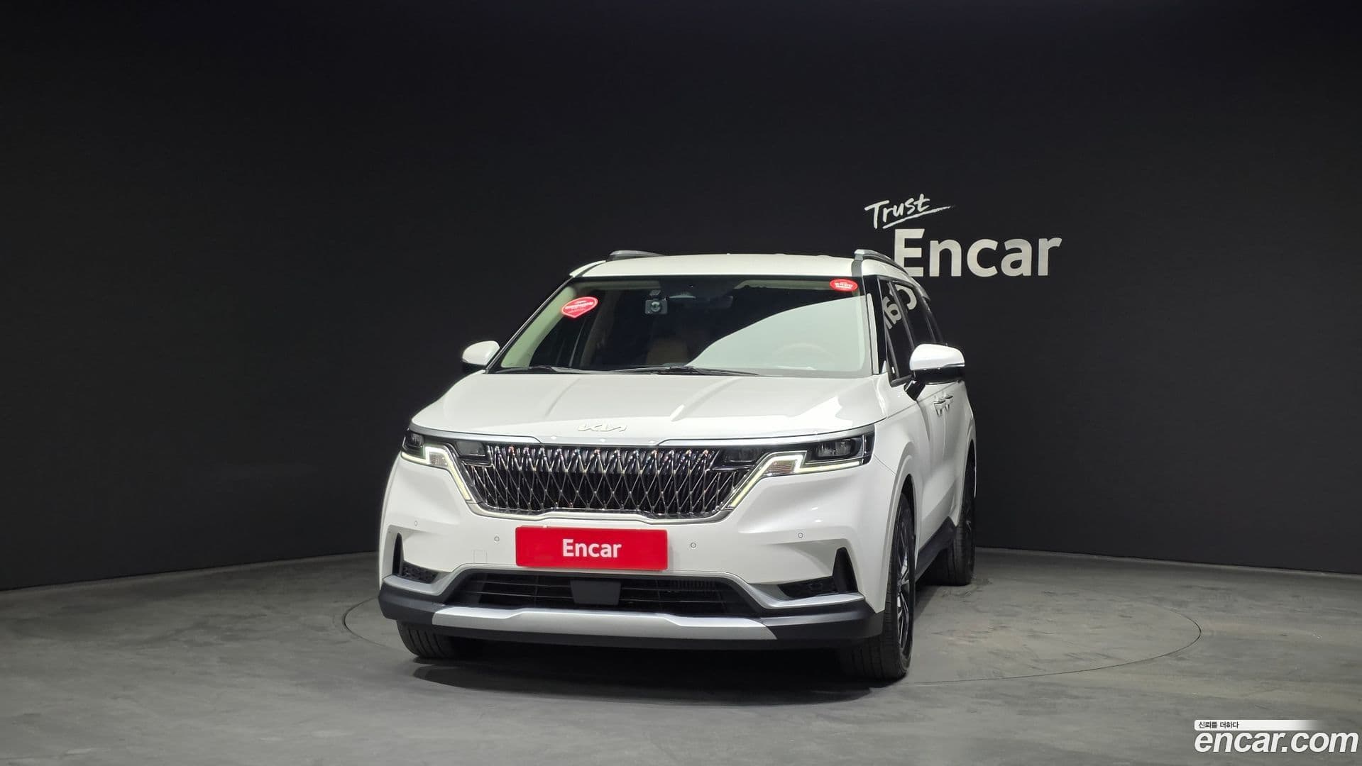 Main__Slider__Photo:Canival Kia 2022.11-2