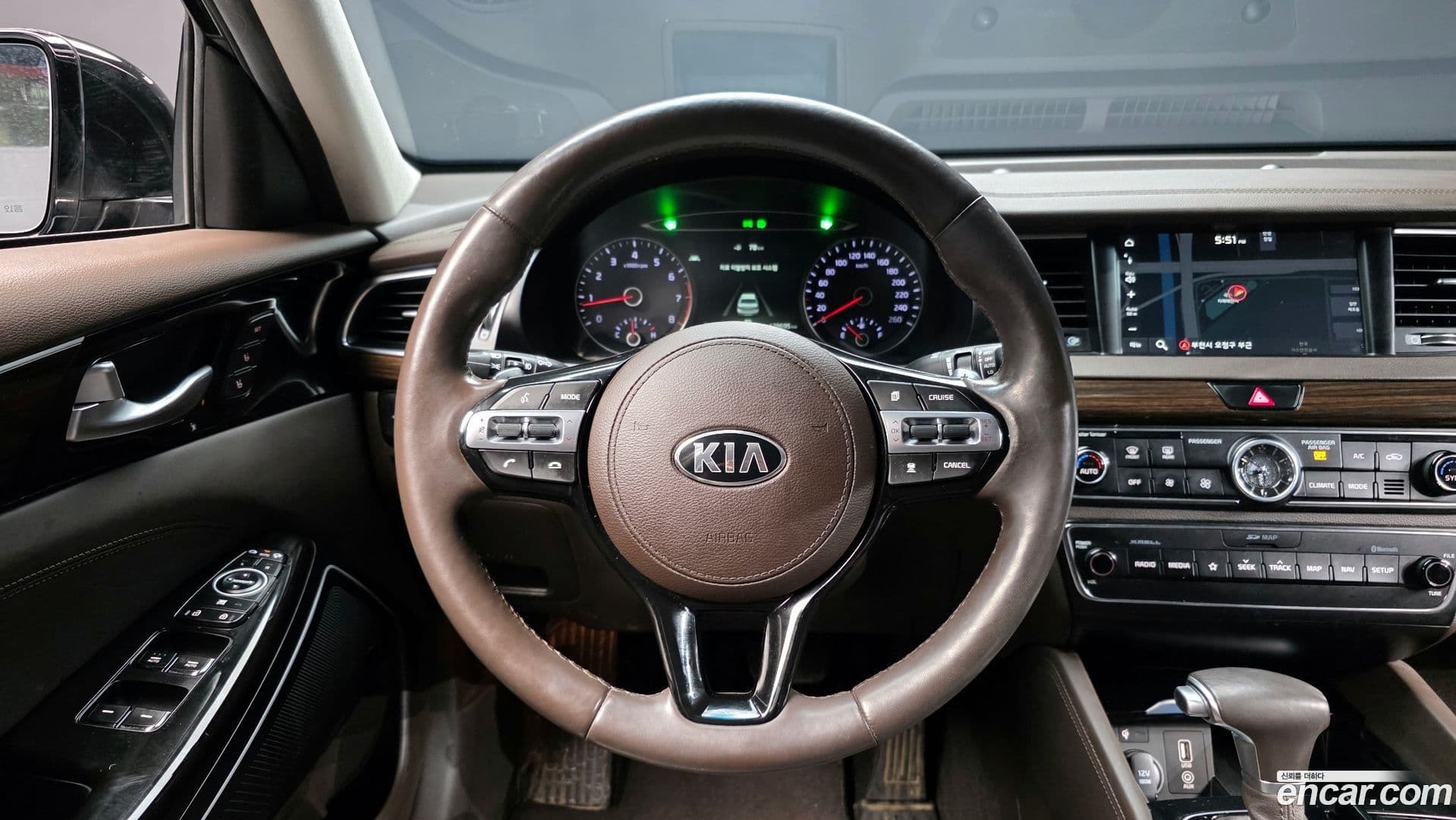 Main__Slider__Photo:K7 Kia 2019.0-12