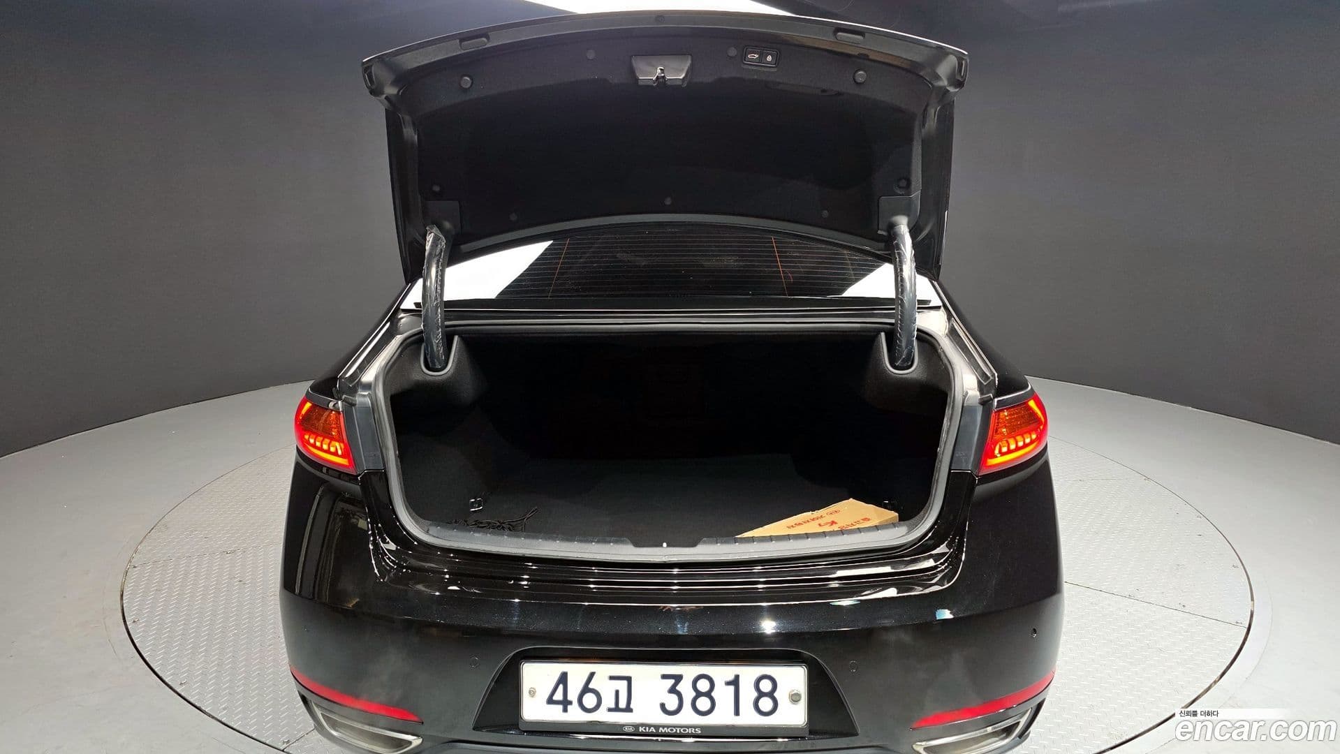 Main__Slider__Photo:K7 Kia 2019.0-19