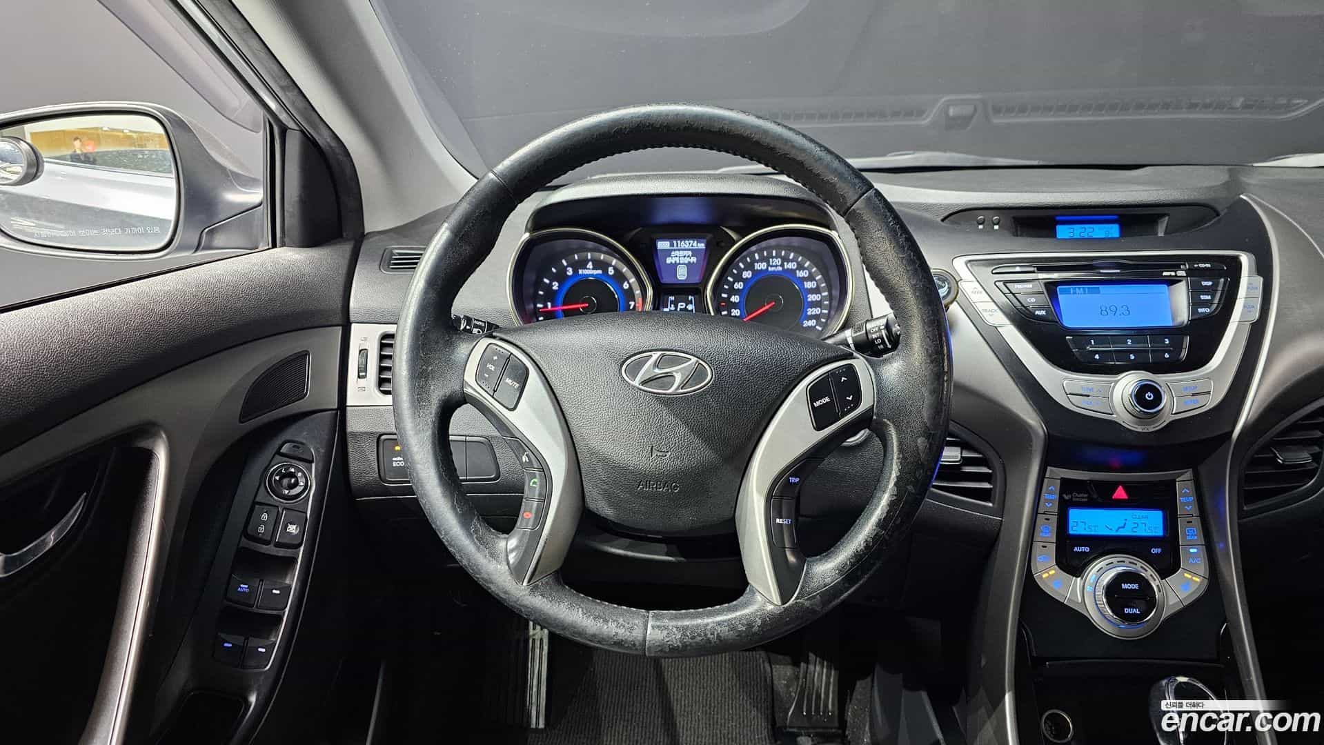 AVANTE Hyundai 2010.9-OPTION-017