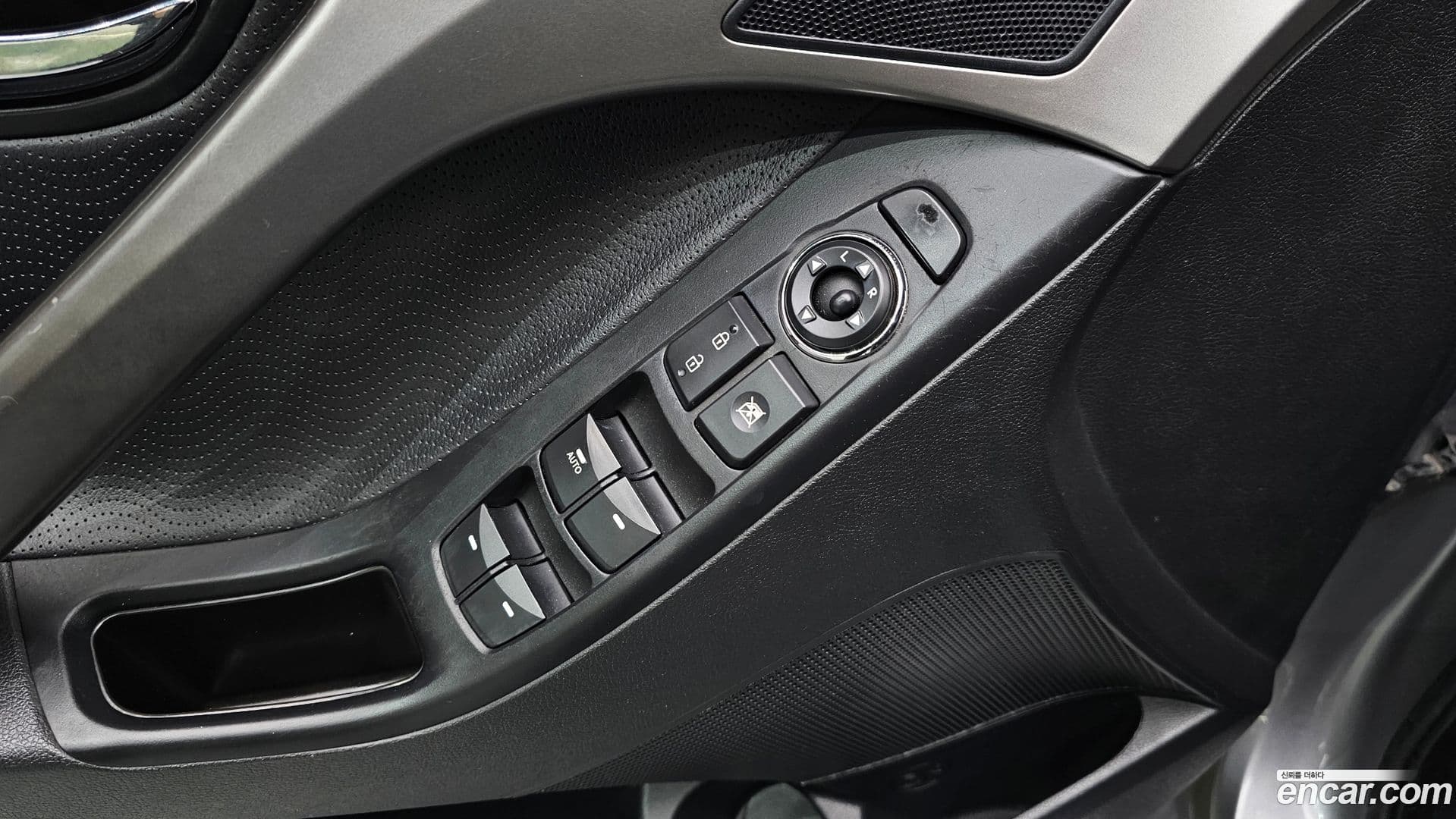 Main__Slider__Photo:AVANTE Hyundai 2010.9-16