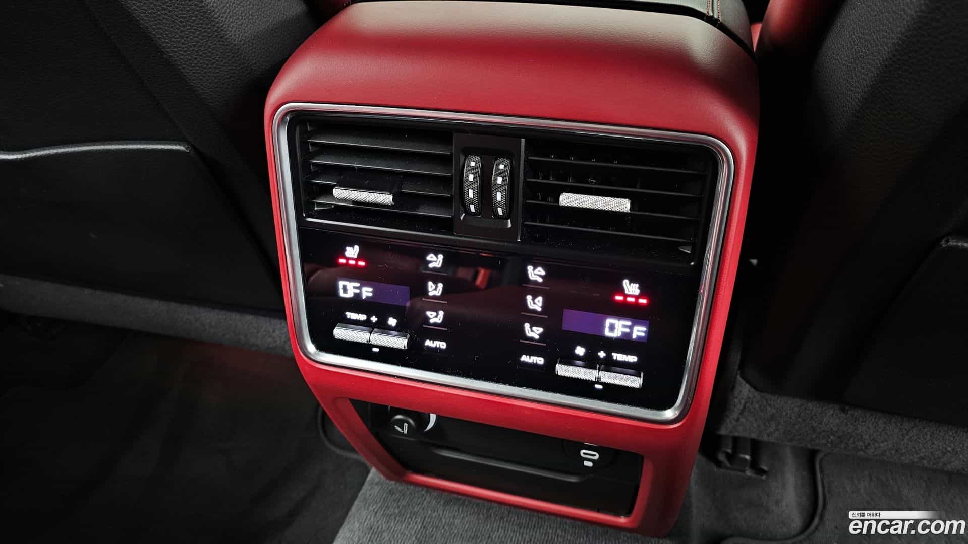 Cayenne Porsche 2020.3-OPTION-023