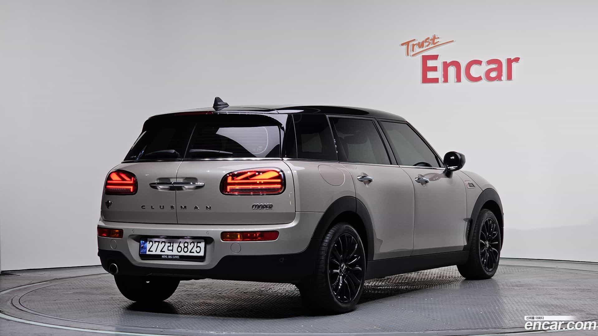 Clubman Mini 2023.7-OUTER-002