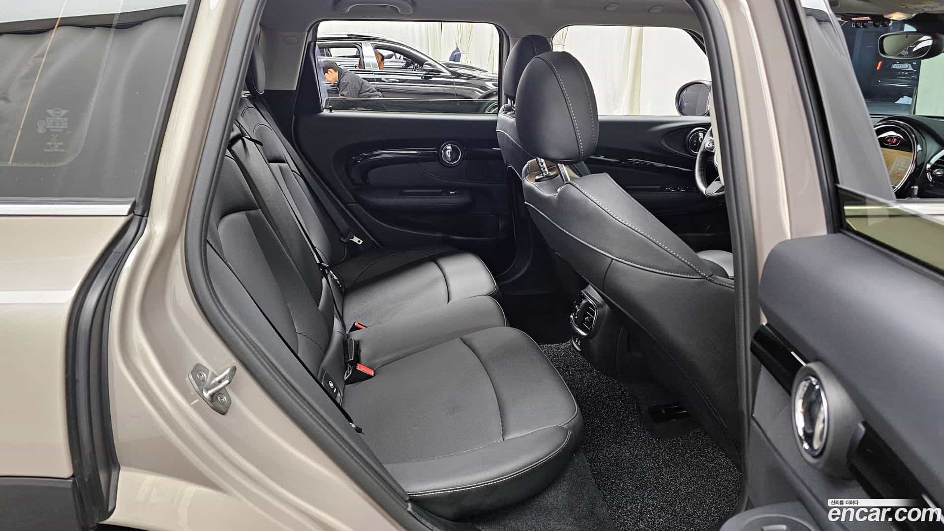 Clubman Mini 2023.7-OPTION-016