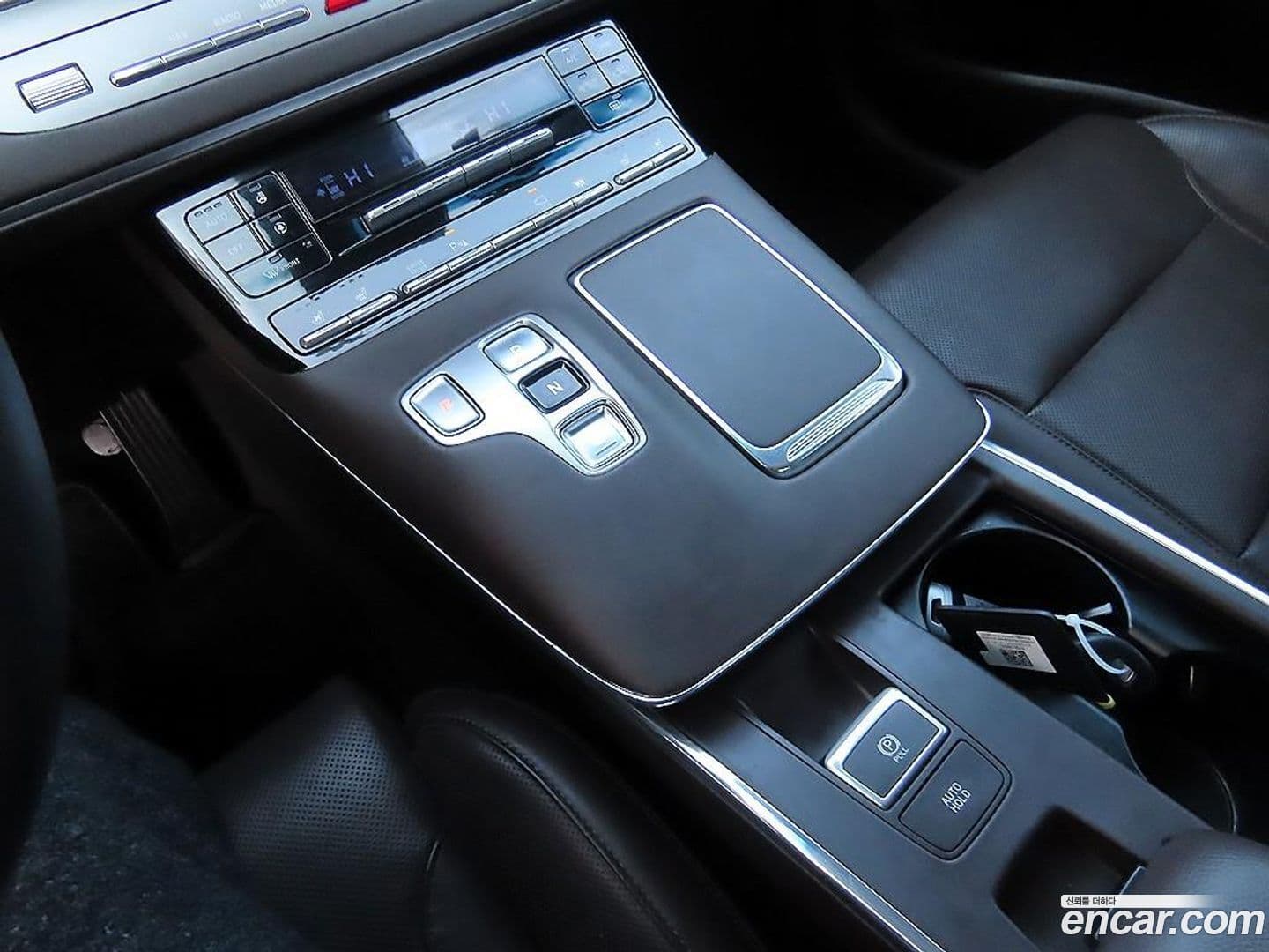 Main__Slider__Photo:Grandeur Hyundai 2021.11-9