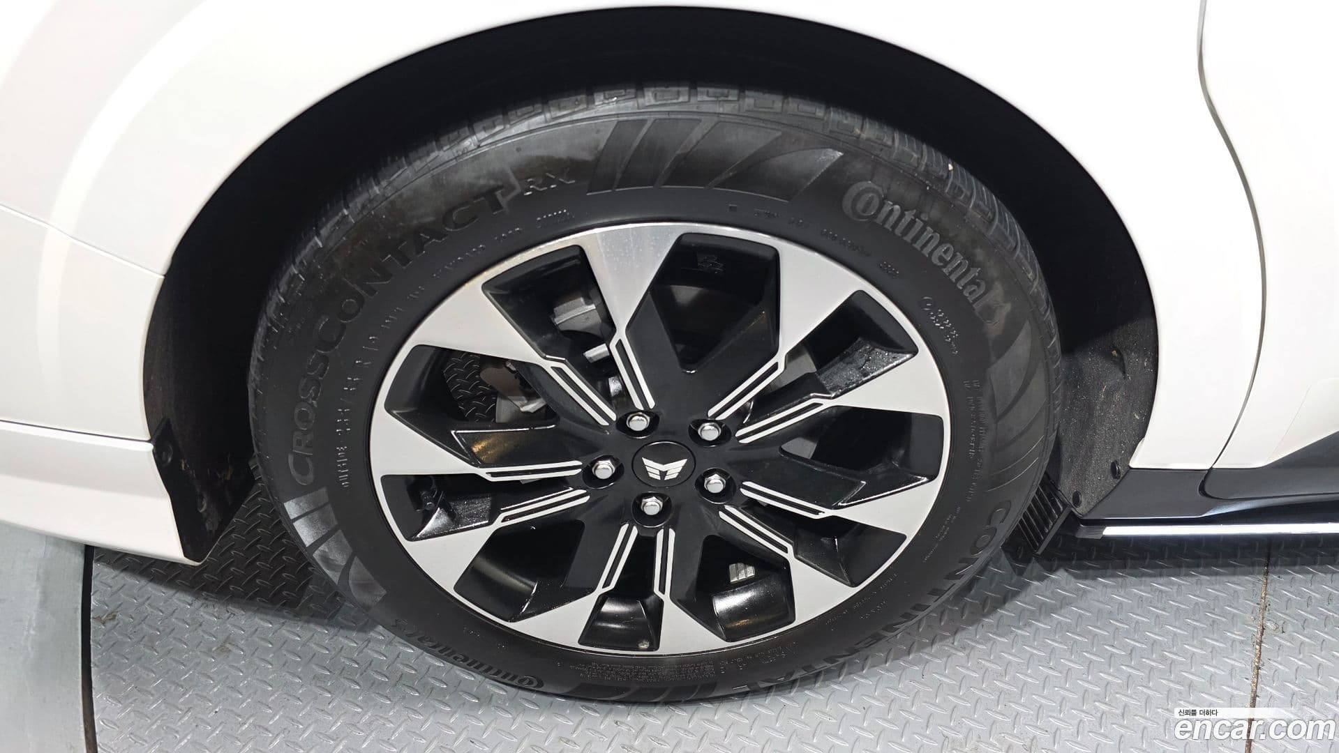 Main__Slider__Photo:Canival Kia 2023.9-4