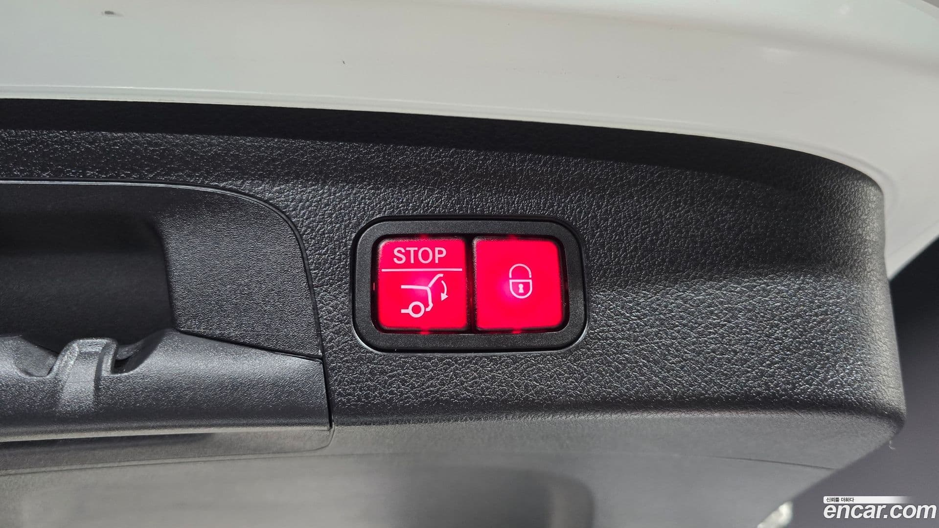 Main__Slider__Photo:GLE-Class Mercedes-Benz 2020.7-17