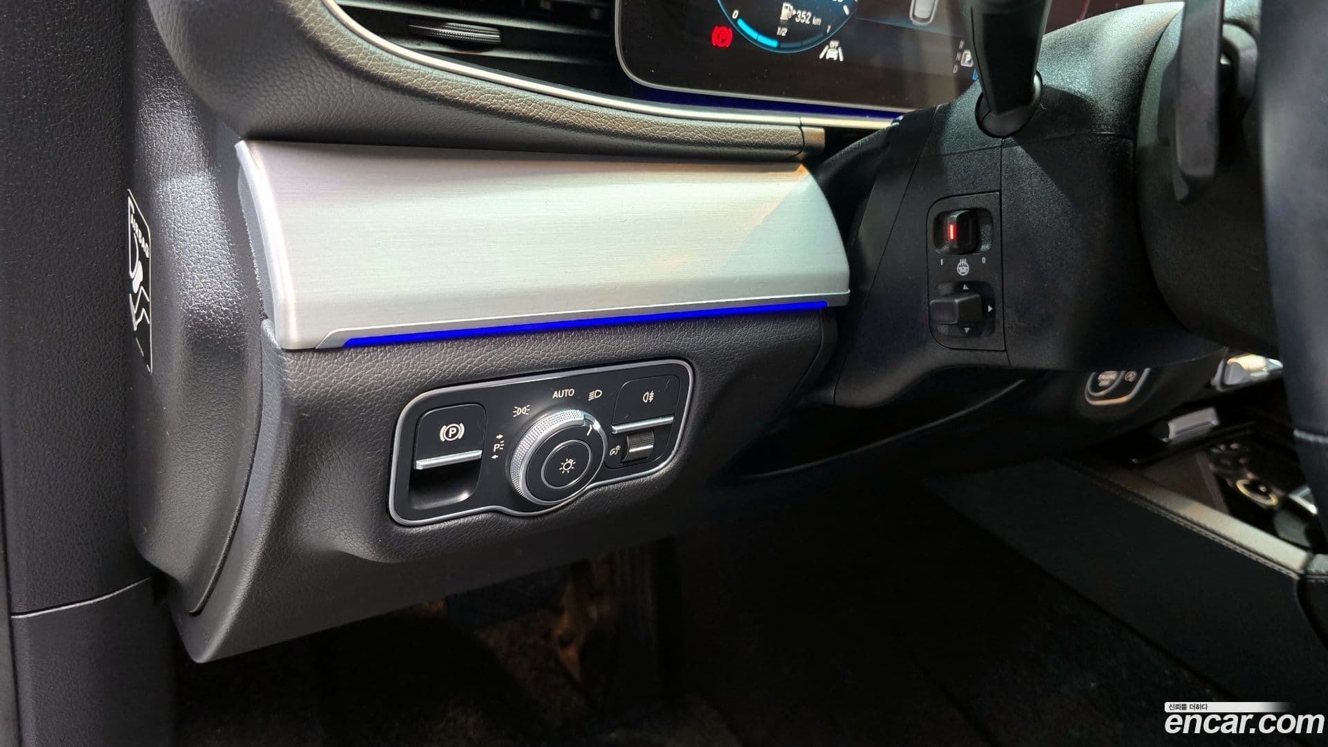 Main__Slider__Photo:GLE-Class Mercedes-Benz 2020.7-18