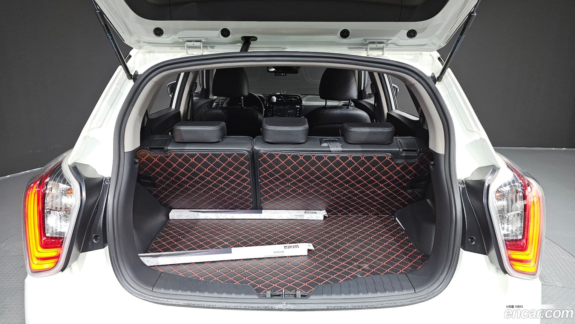 Main__Slider__Photo:TIBOLI KG_Mobility_Ssangyong 2021.9-19