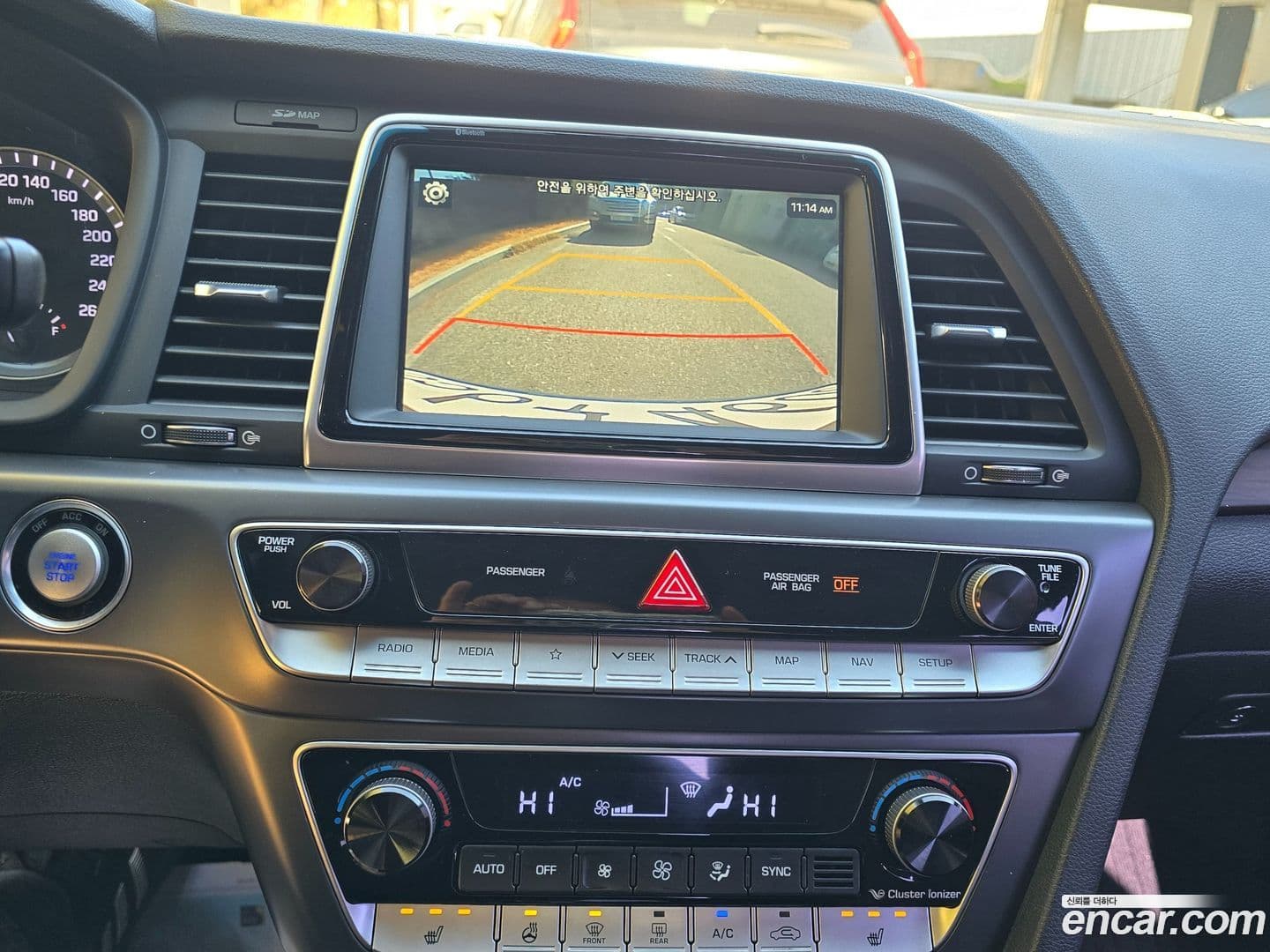 Main__Slider__Photo:Sonata Hyundai 2017.3-11