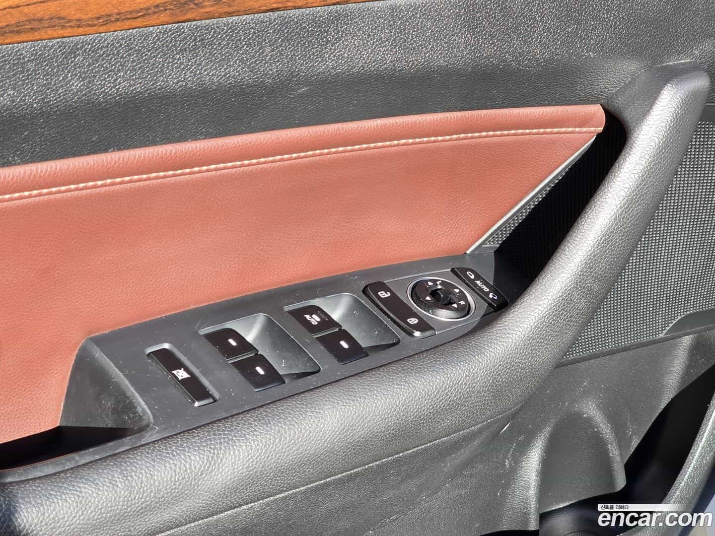 Sonata Hyundai 2017.3-OPTION-021