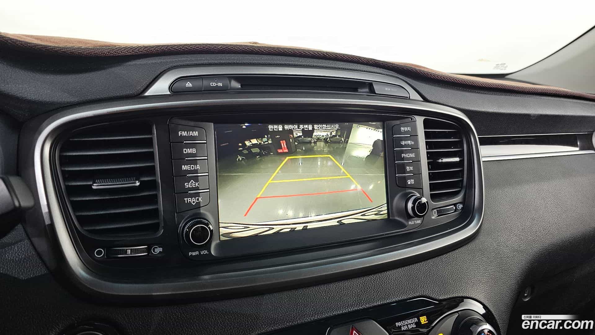 Sorento Kia 2016.7-OPTION-021