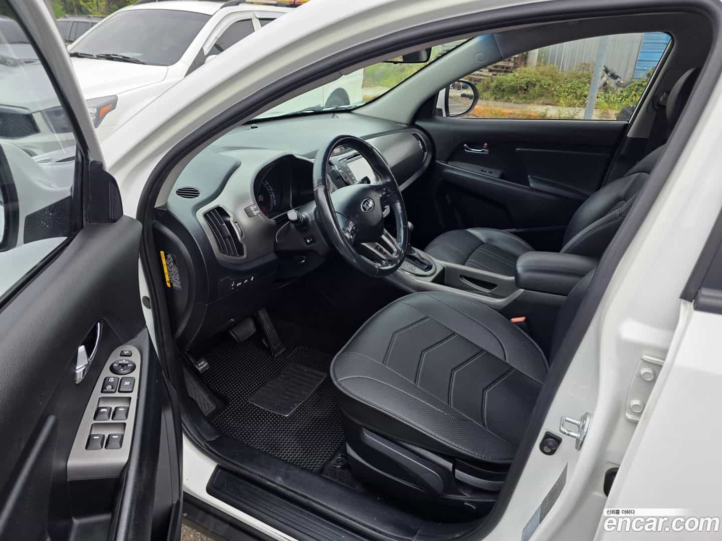 Sportage Kia 2013.7-INNER-007