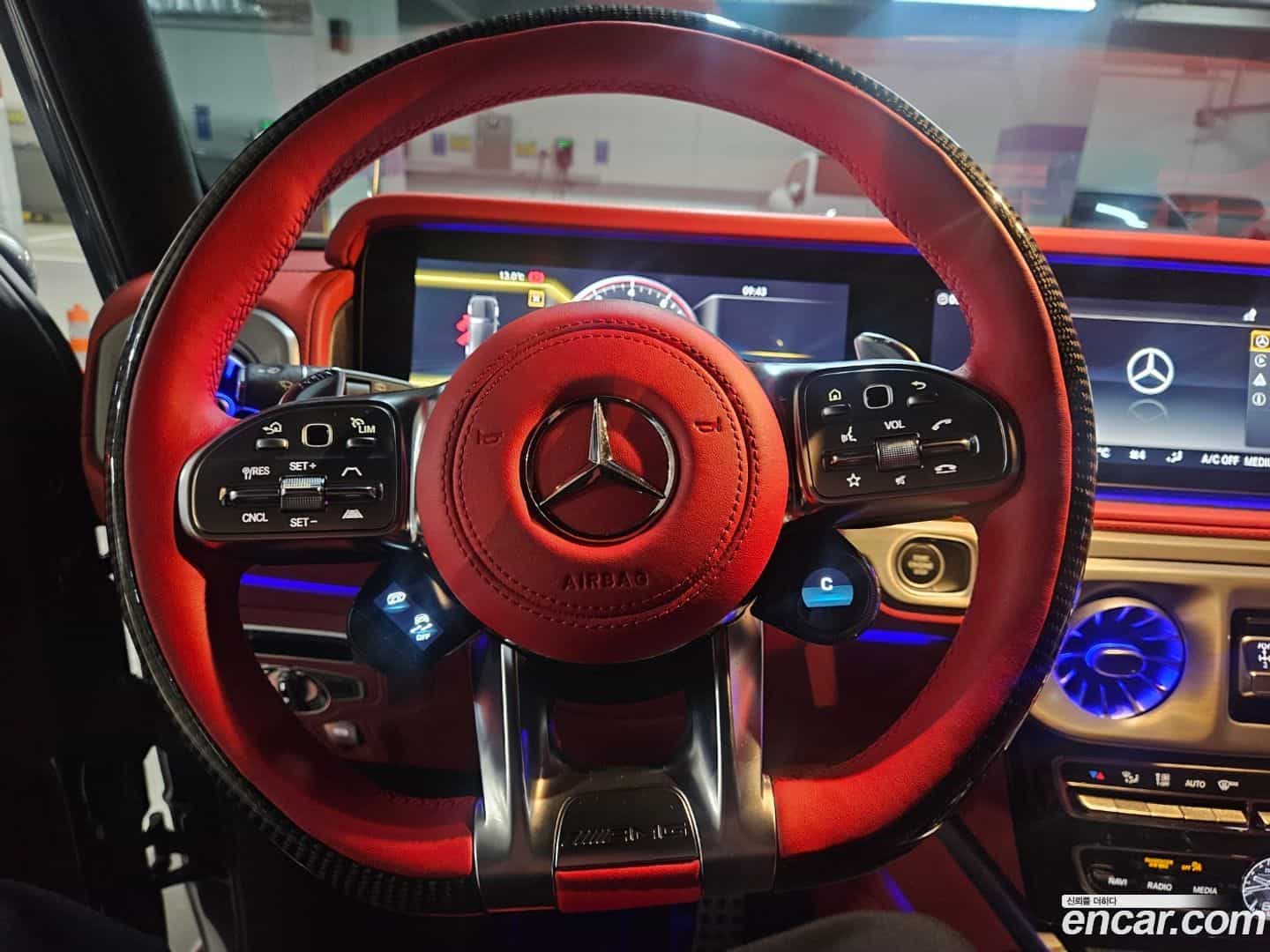 G-Class Mercedes-Benz 2023.4-INNER-010