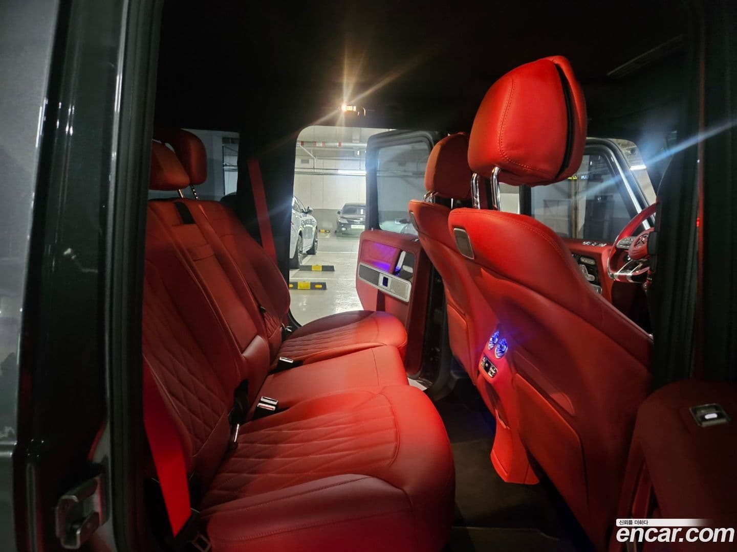 Main__Slider__Photo:G-Class Mercedes-Benz 2023.4-12