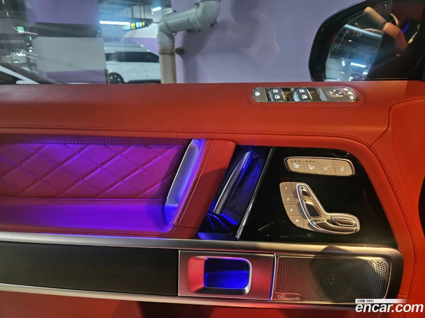 G-Class Mercedes-Benz 2023.4-OPTION-021