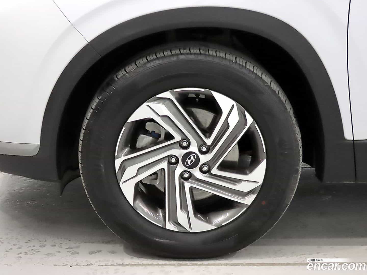 Santafe Hyundai 2022.8-OPTION-024