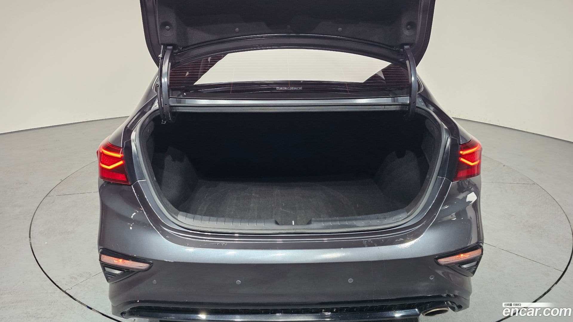 Main__Slider__Photo:K3 Kia 2019.5-19