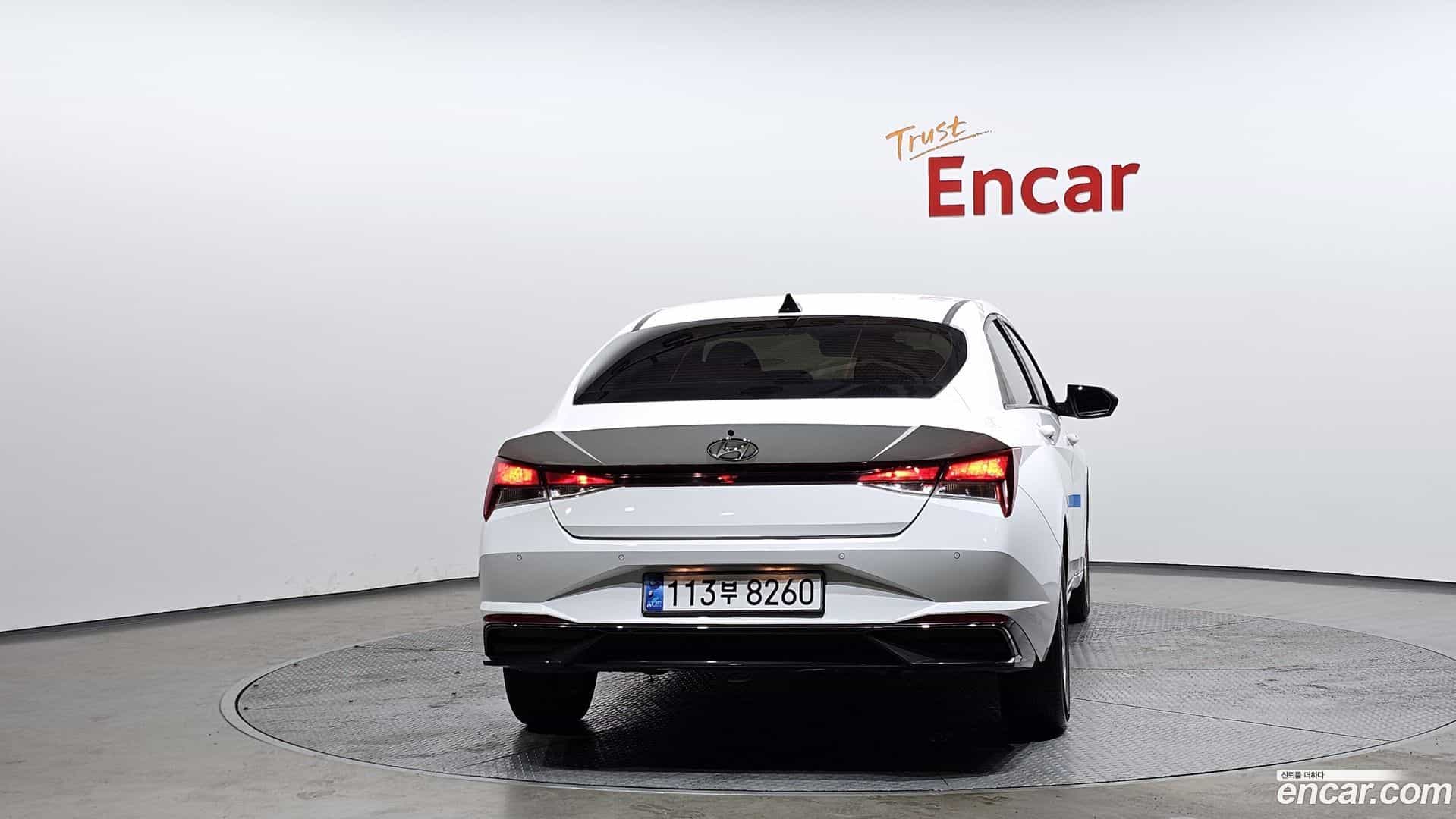 AVANTE Hyundai 2021.10-OUTER-004