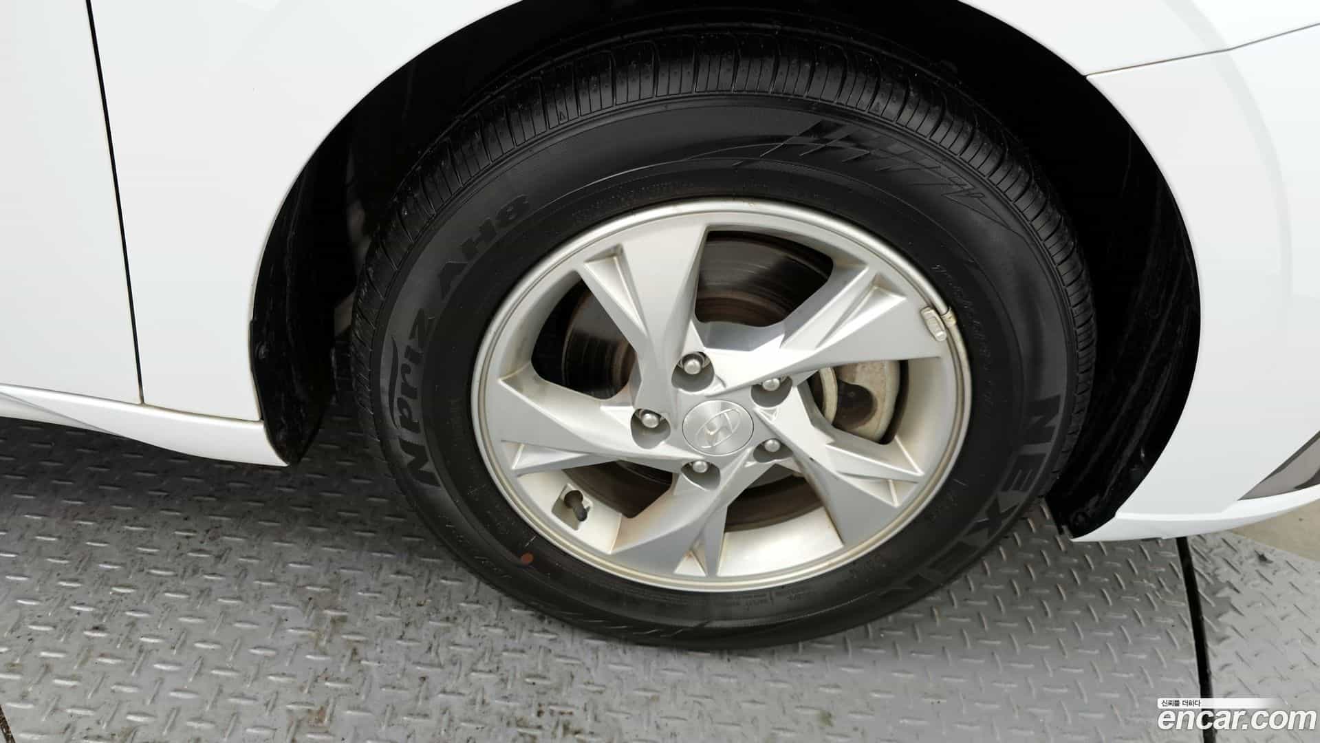 AVANTE Hyundai 2021.10-OUTER-005