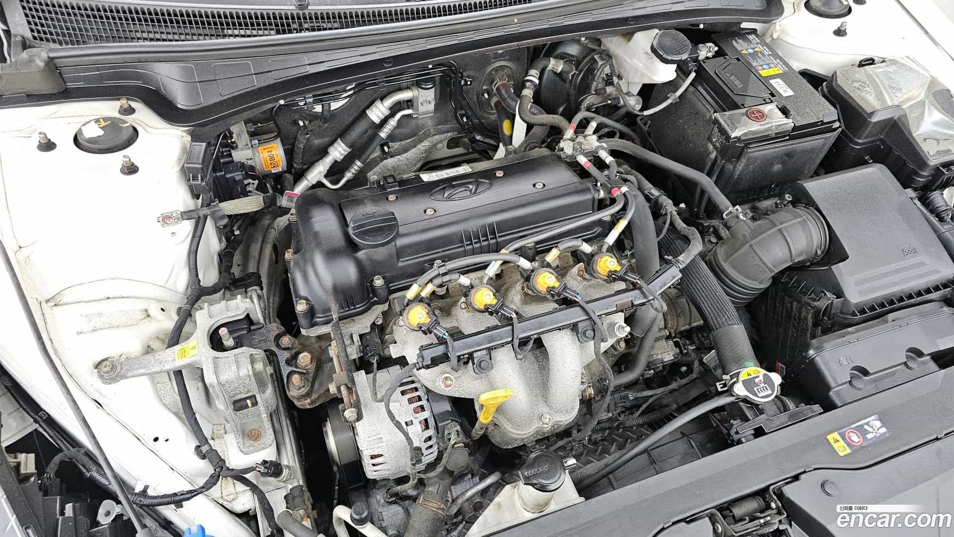 AVANTE Hyundai 2021.10-INNER-006