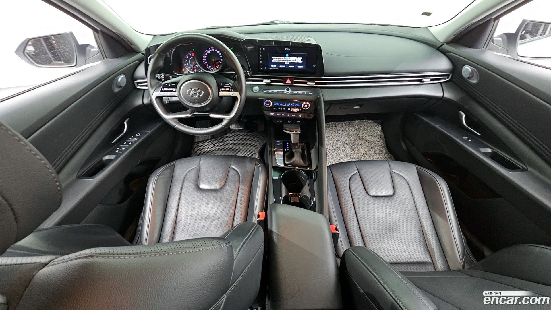 Main__Slider__Photo:AVANTE Hyundai 2021.10-6