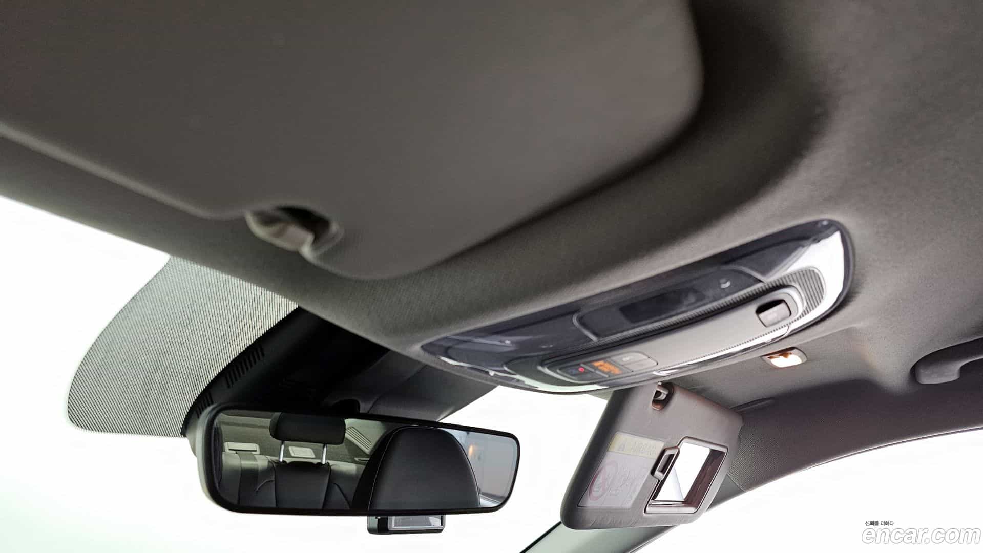 AVANTE Hyundai 2021.10-OPTION-023