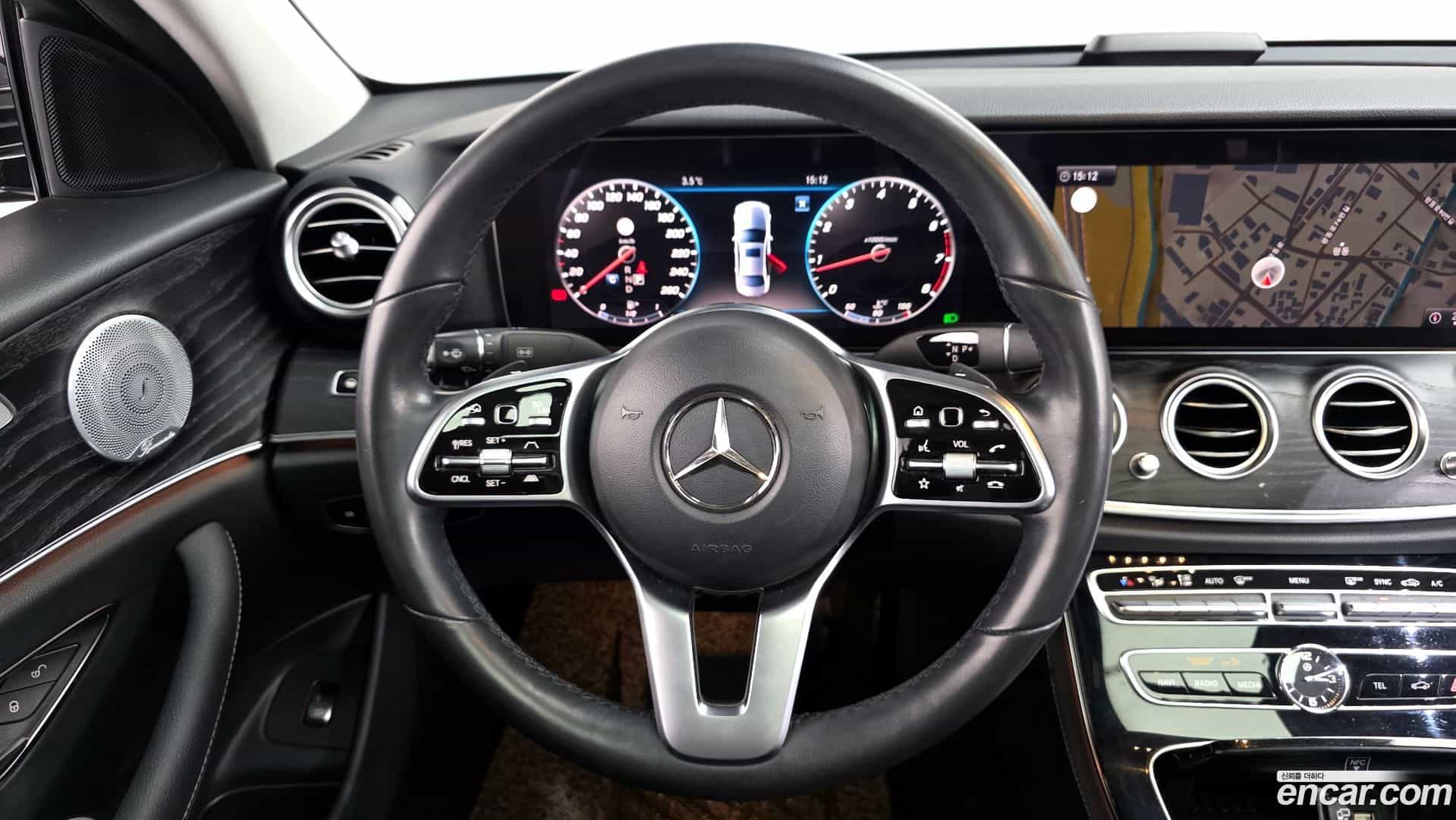 E-Class Mercedes-Benz 2020.0-OPTION-017